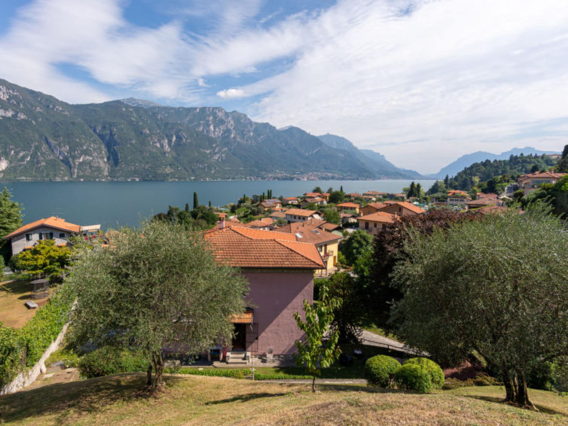 Property Image 1 - The Ultimate Villa in an Ideal Location, Lake Como Villa 1045