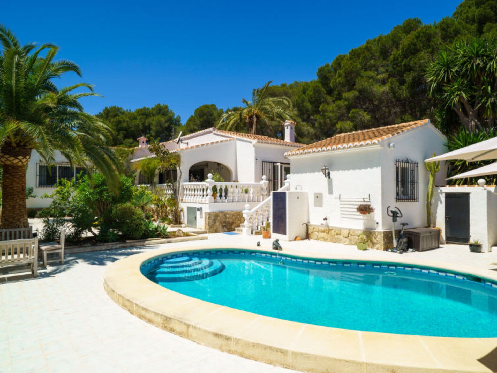 Property Image 1 - Rent Your Own Luxury Villa with 3 Bedrooms, Costa Blanca Villa 1186