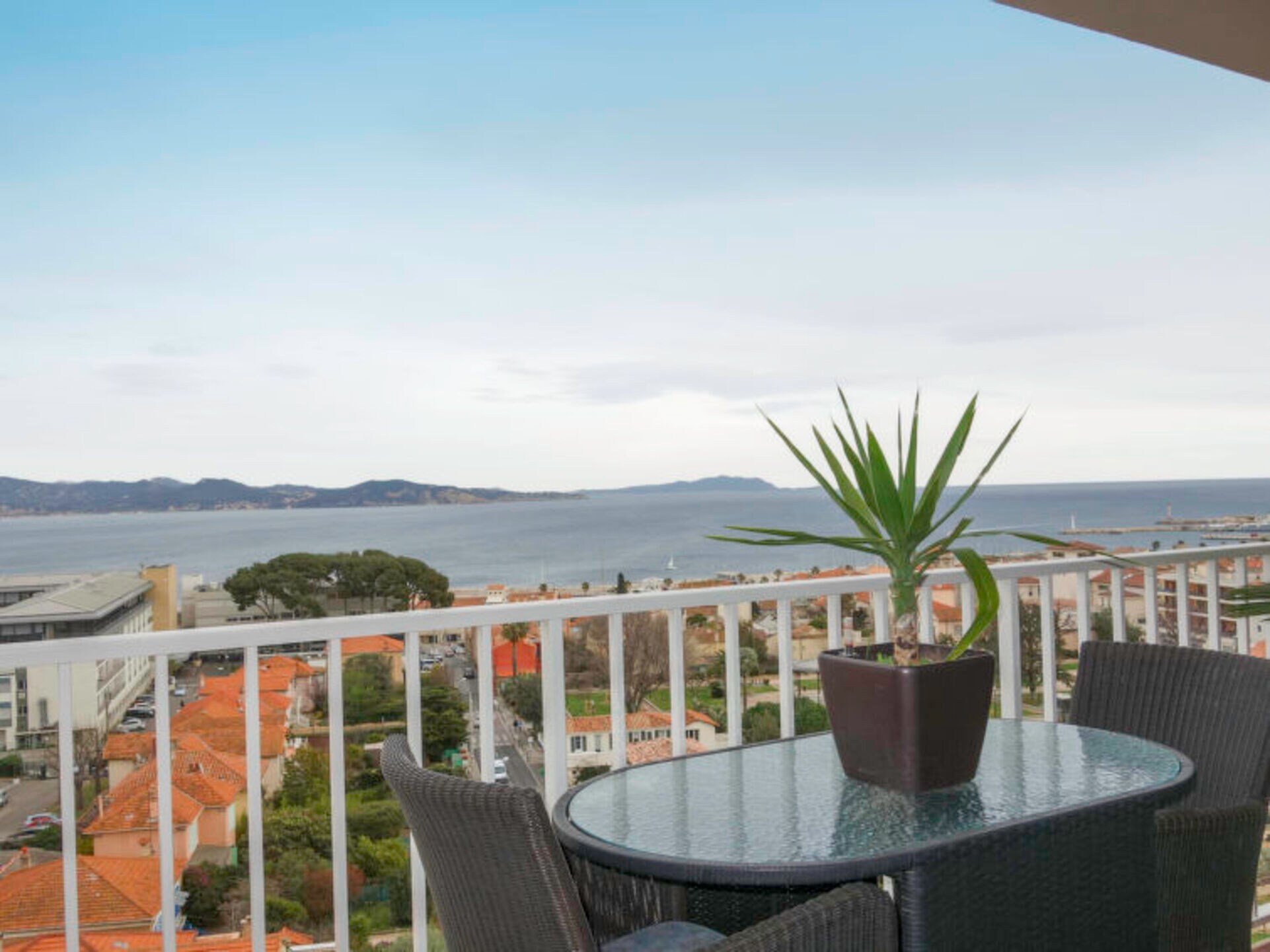 Property Image 2 - The Ultimate Apartment in the Perfect Location, Provence-Alpes-Côte d’Azur Apartment 1207