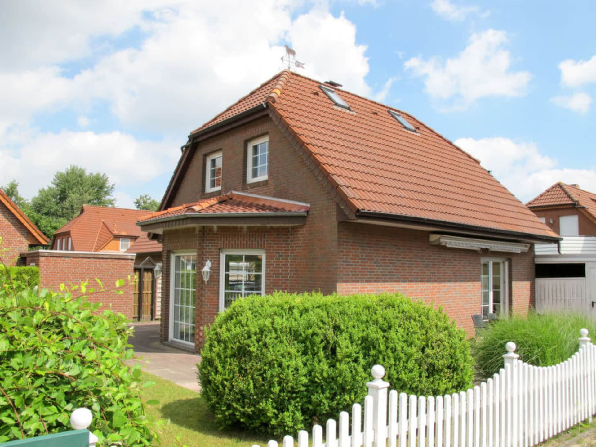 Property Image 1 - Rent Your Own Luxury Villa with 3 Bedrooms, Niedersachsen Villa 1099