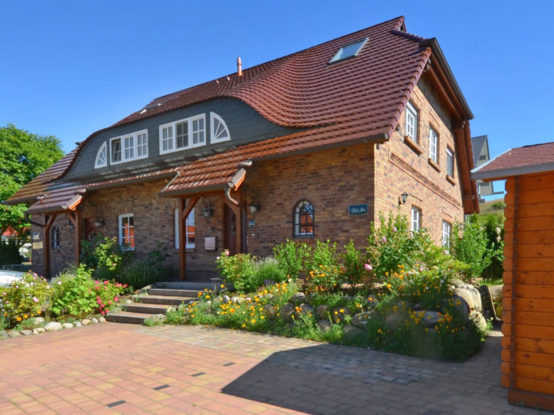 Property Image 1 - Rent Your Own Luxury Villa with 4 Bedrooms, Mecklenburg-Vorpommern Villa 1045