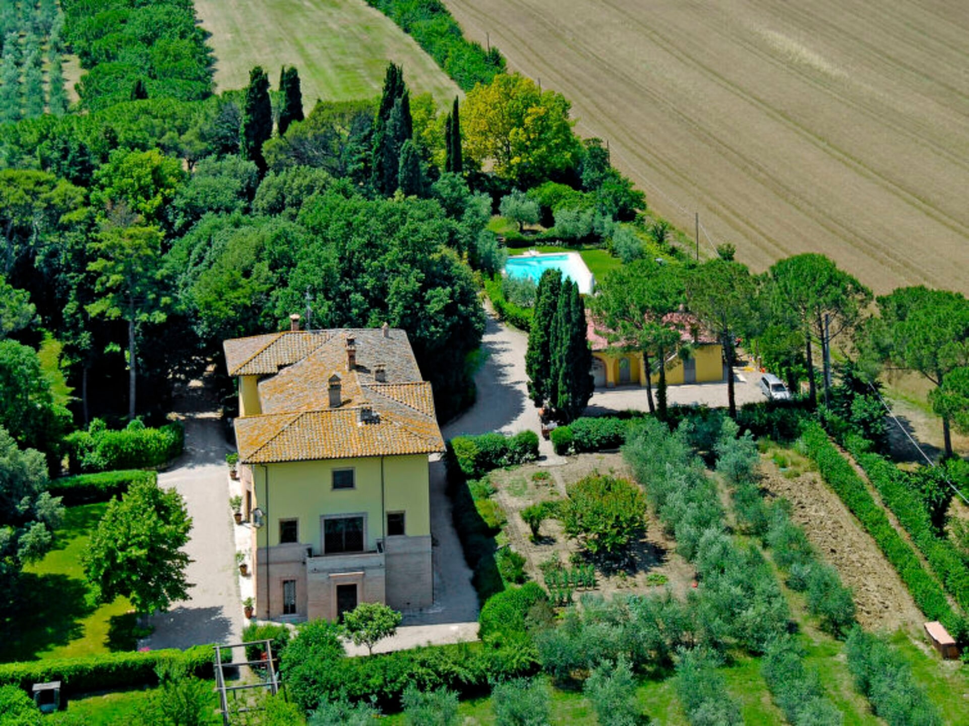Property Image 1 - Exclusive 9 Bedroom Villa, Umbria Villa 1004