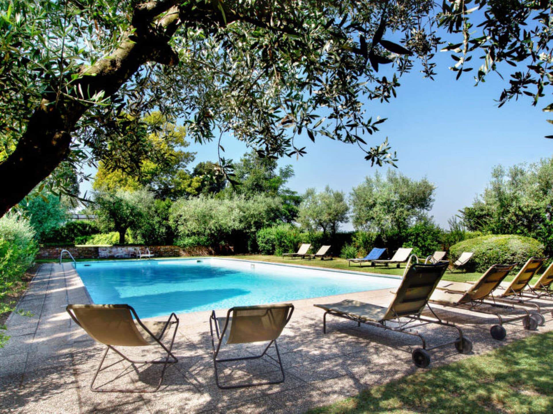 Property Image 2 - Exclusive 9 Bedroom Villa, Umbria Villa 1004