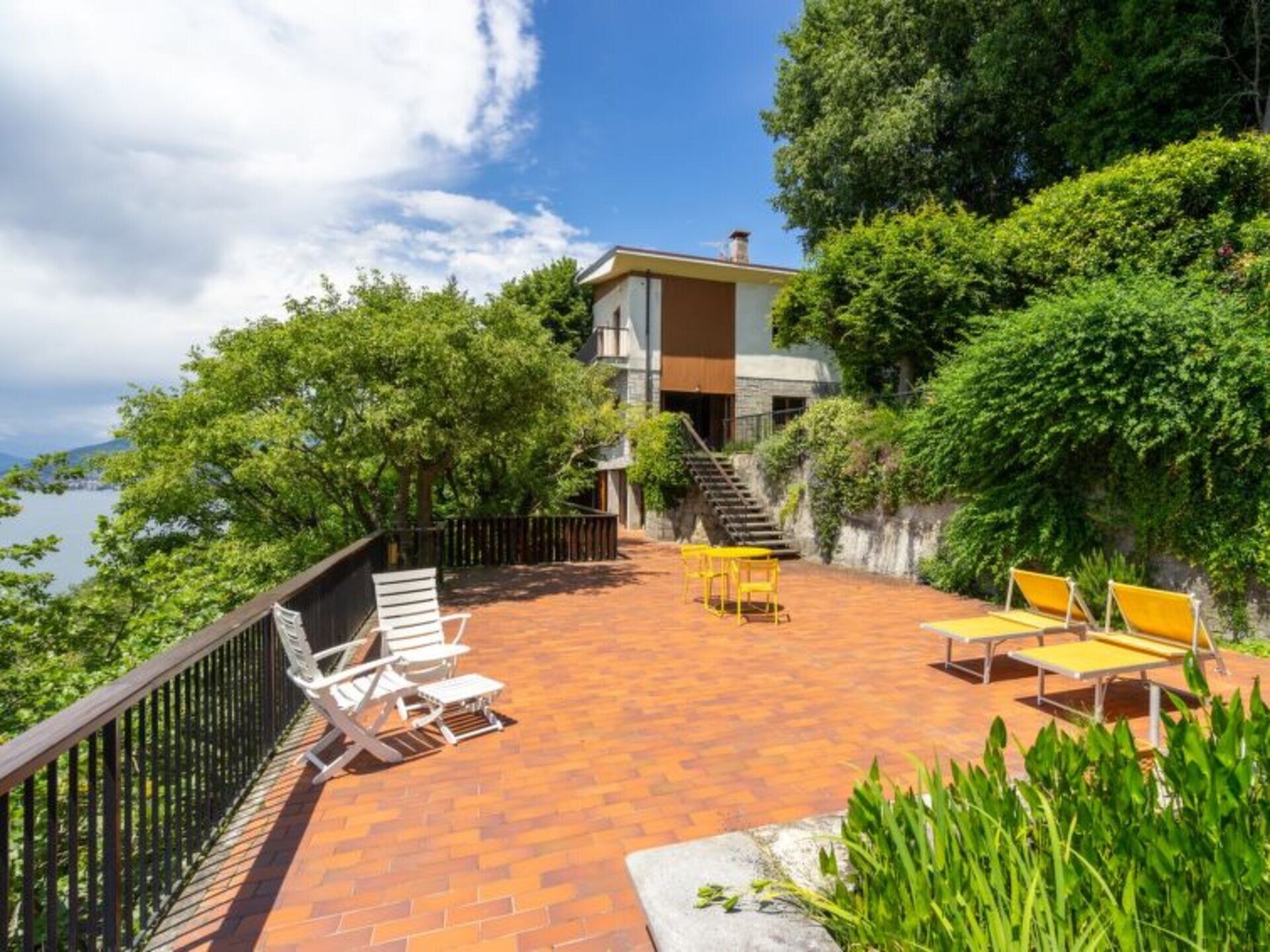 Property Image 1 - Property Manager Villa with 4 Bedrooms, Lake Maggiore Villa 1010