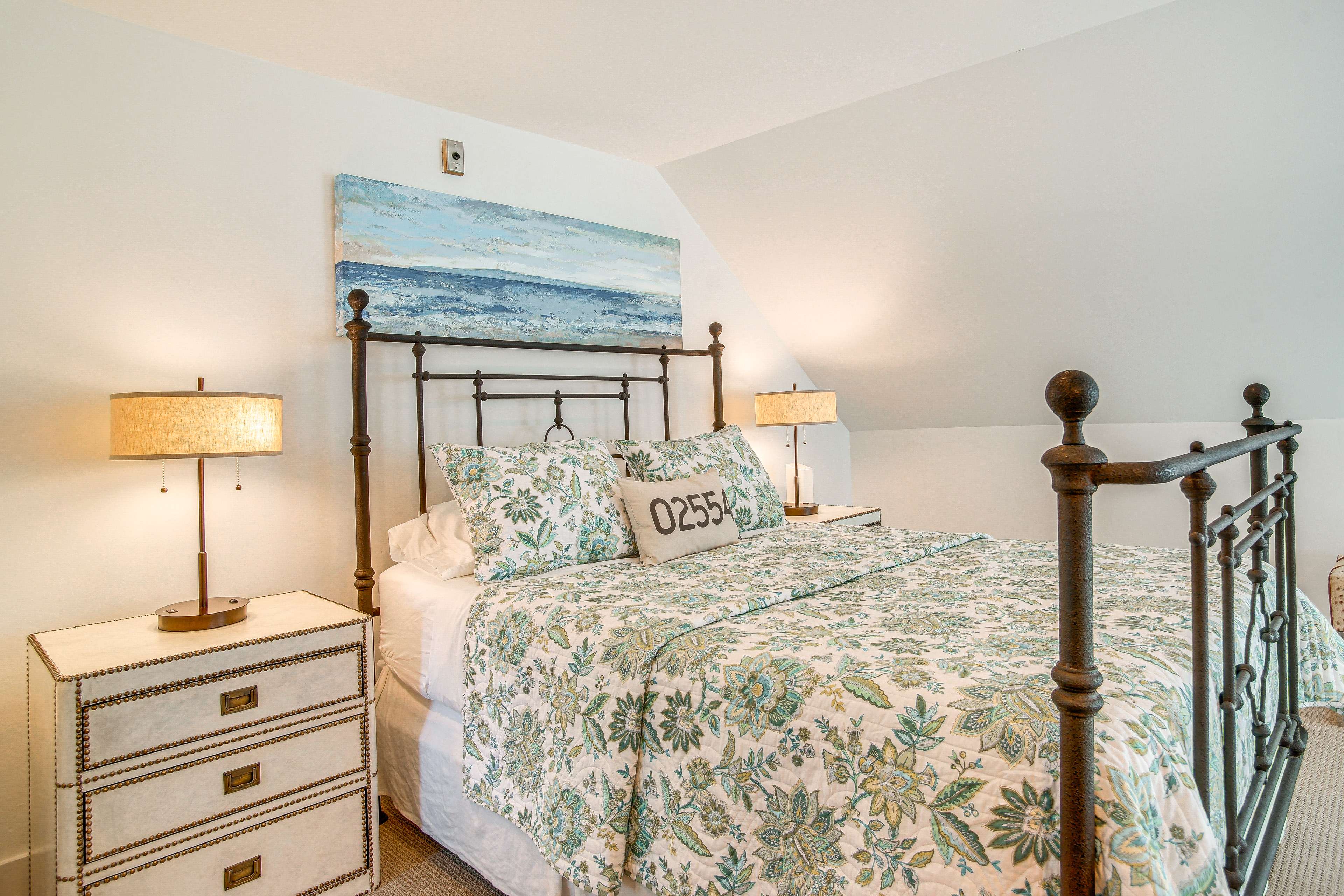 Airy Nantucket Escape in Historic Downtown!