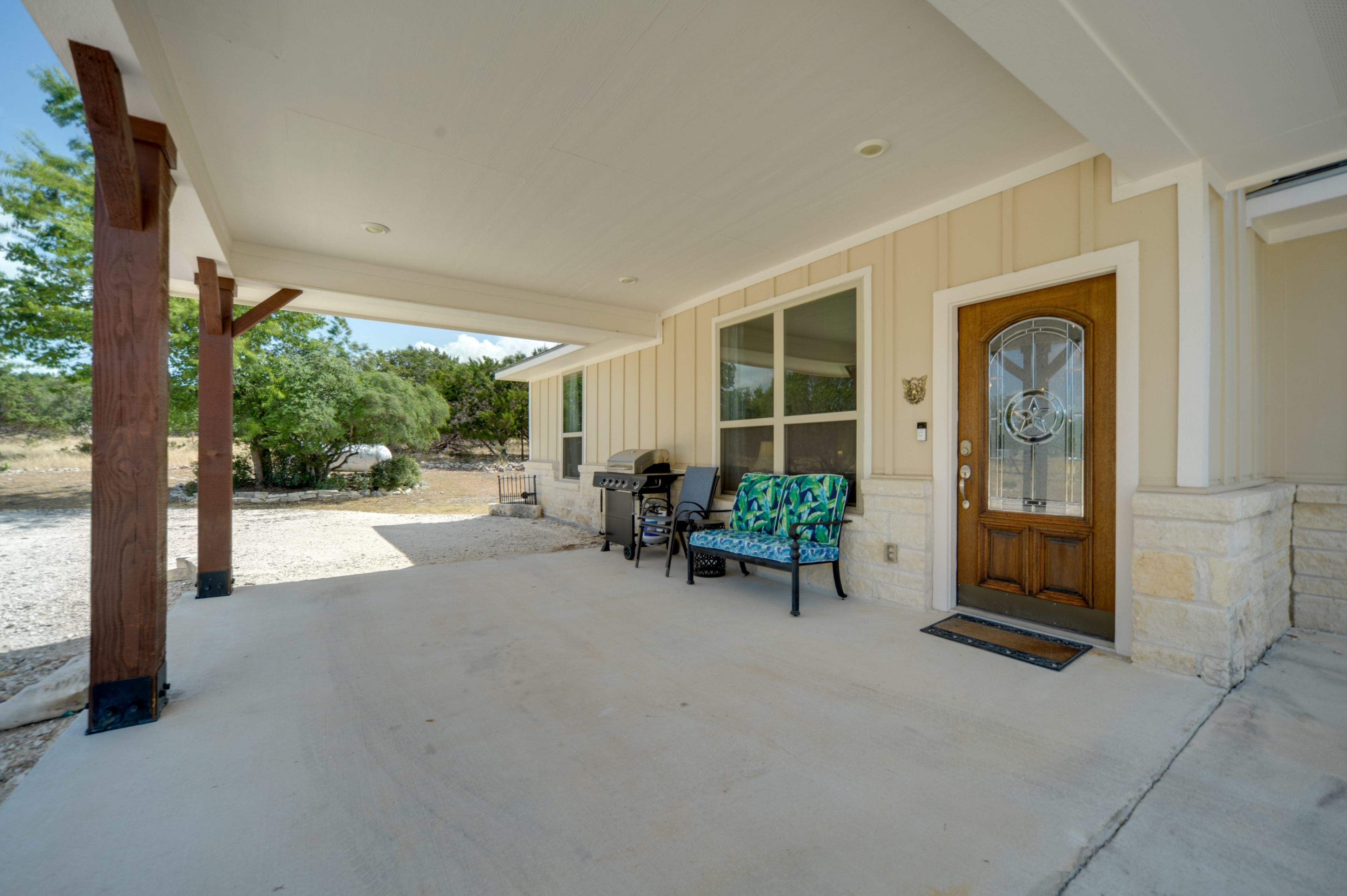 Property Image 2 - Hill Country Casita w/ Patio: 13 Mi to Dtwn Boerne