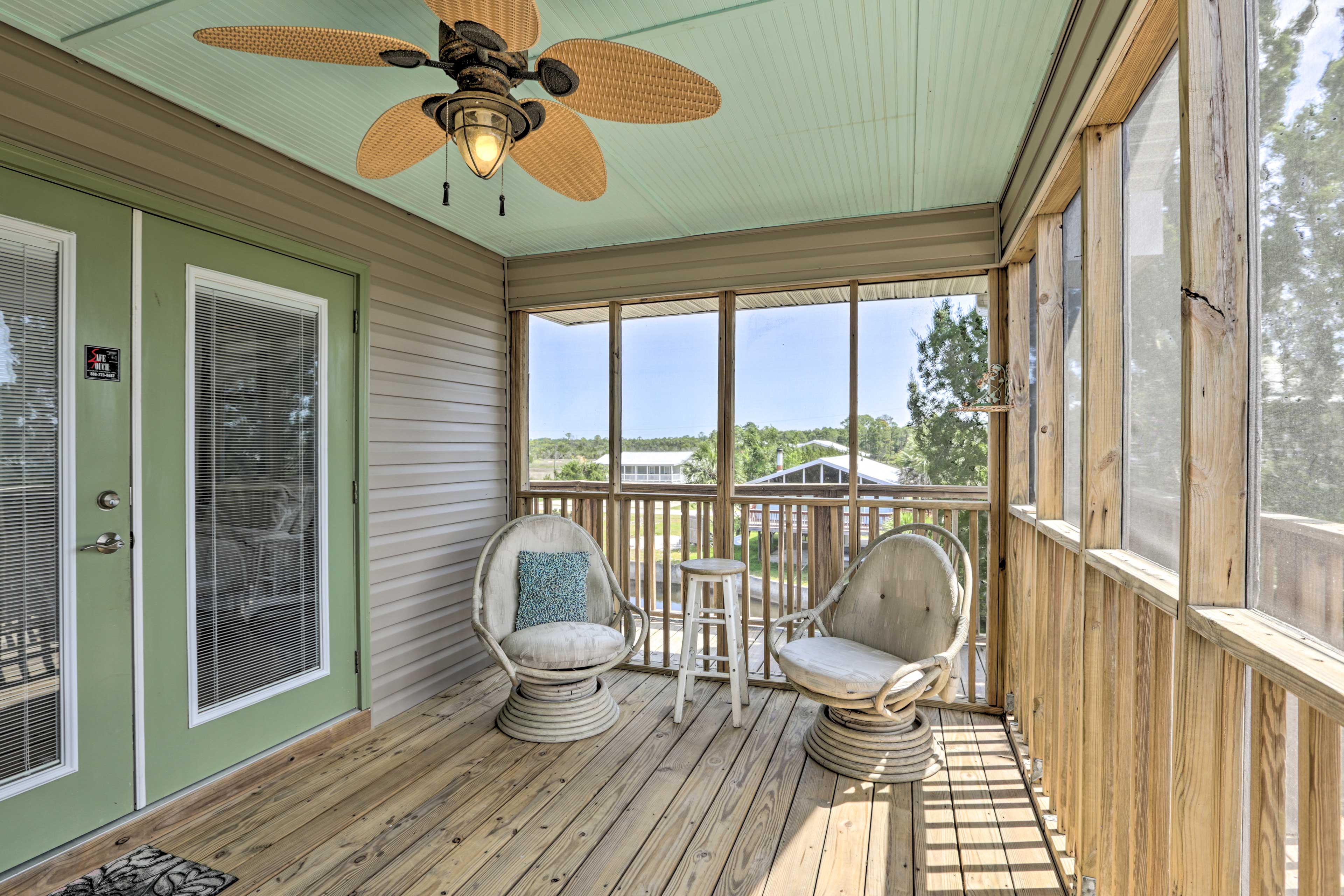 Property Image 1 - Cozy Home with Ocean View: 5 Mi to Keaton Beach!