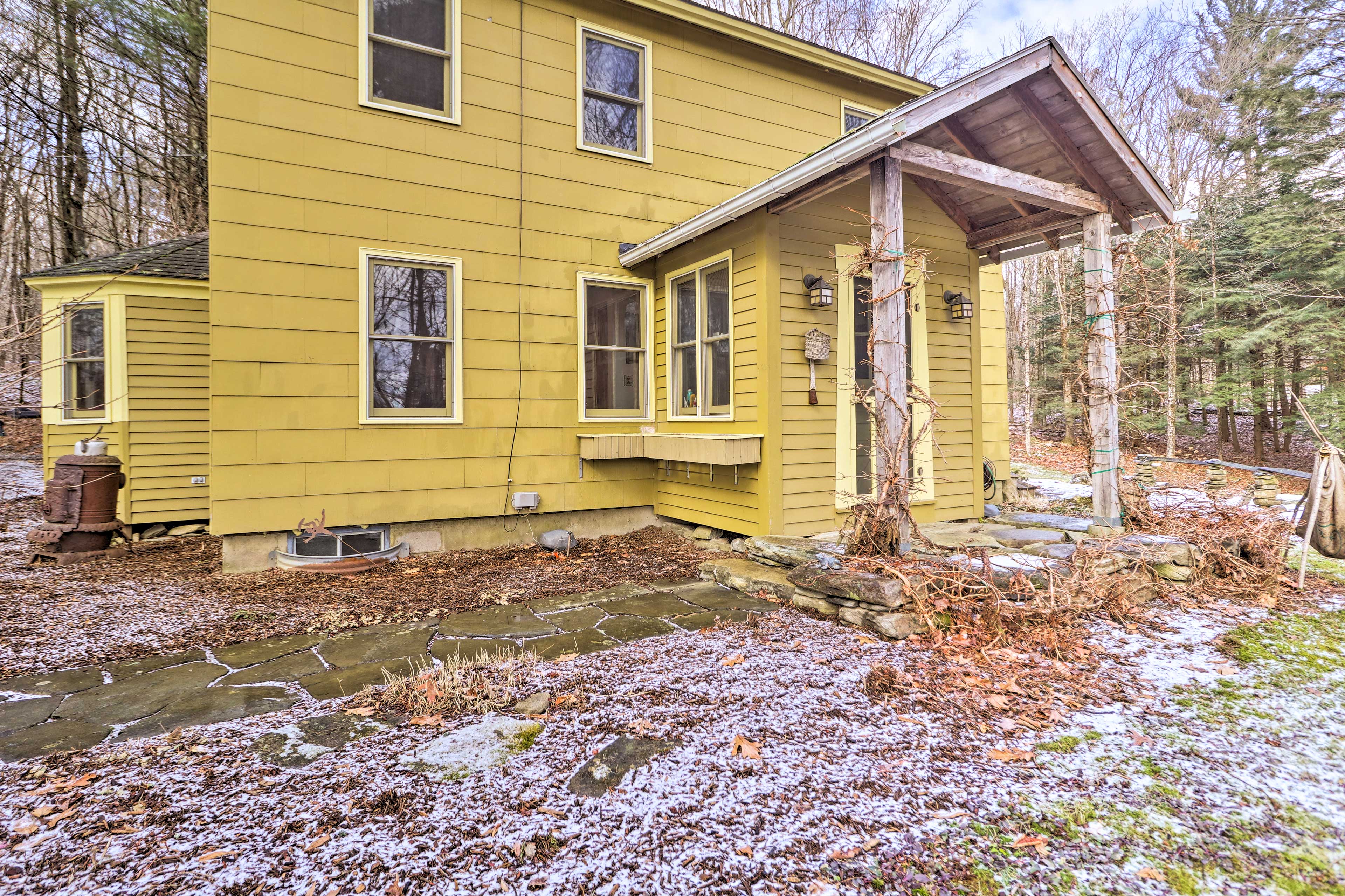 Property Image 1 - Cozy Monterey Home w/ Porch: Walk to Lake Garfield