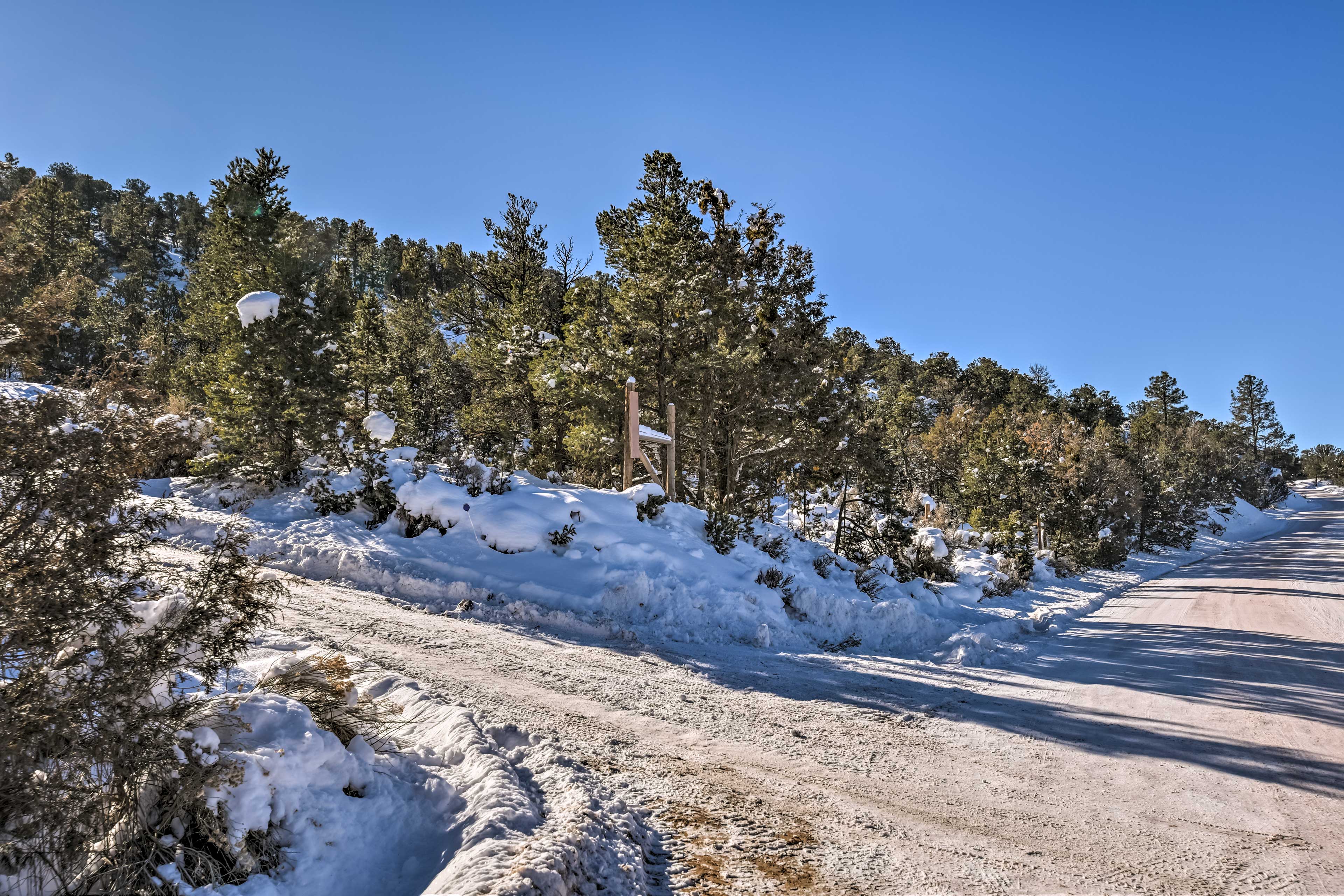 Property Image 2 - Cozy Ski Cabin w/ Deck Near Taos Ski Valley!