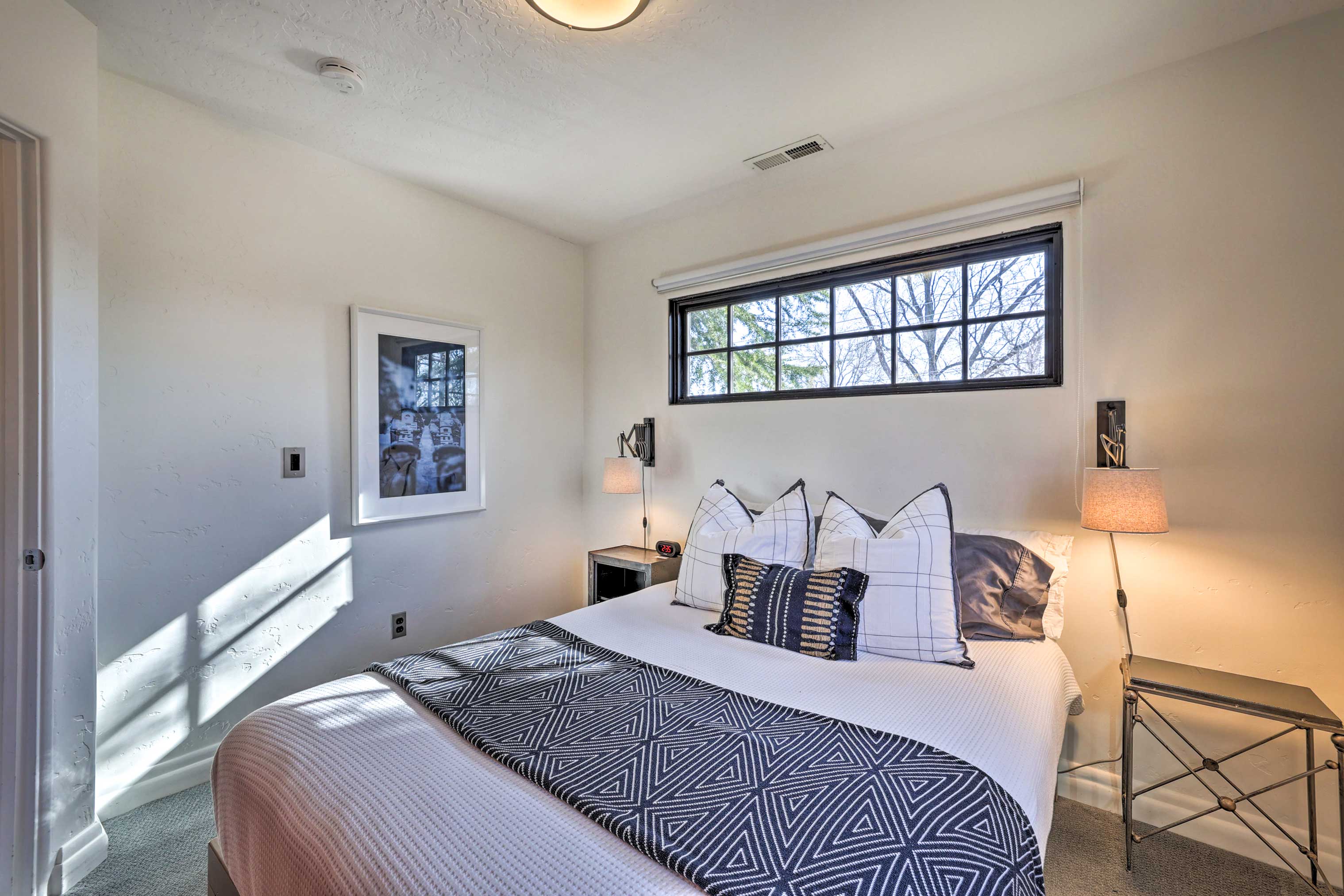 Custom Home < 2 Mi to Downtown Boise