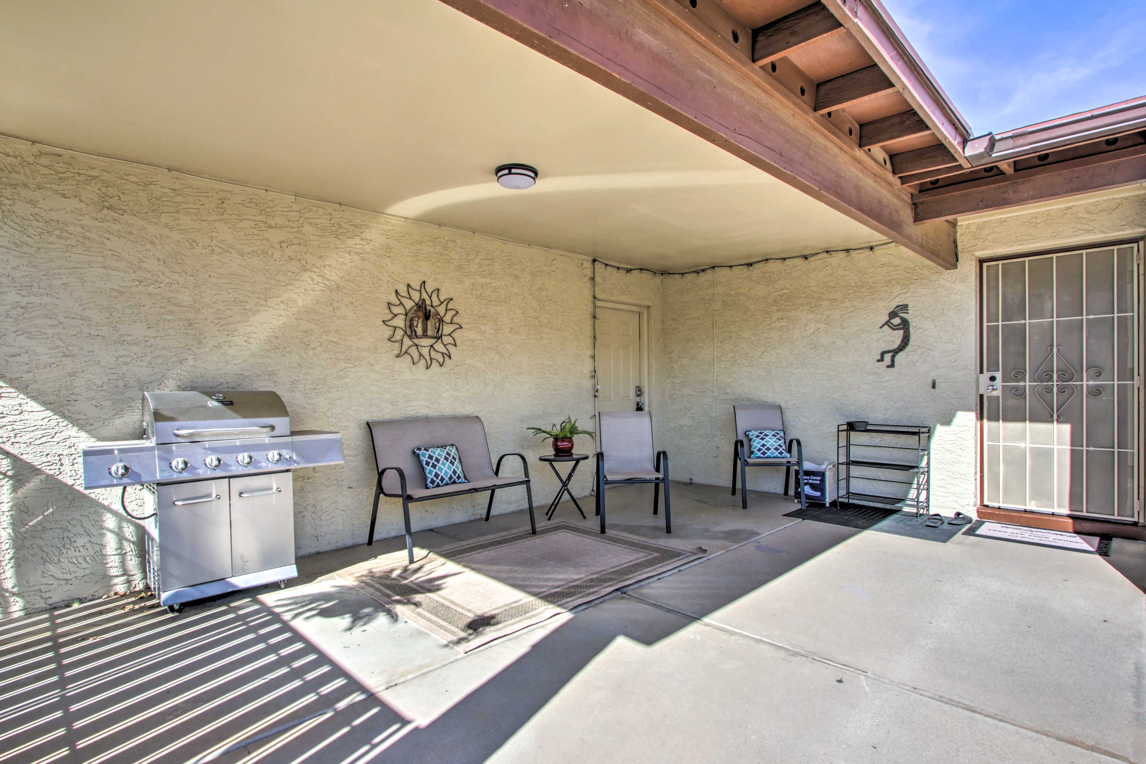 Property Image 2 - Chic Mesa Home - Furnished Patio + Gas Grill!