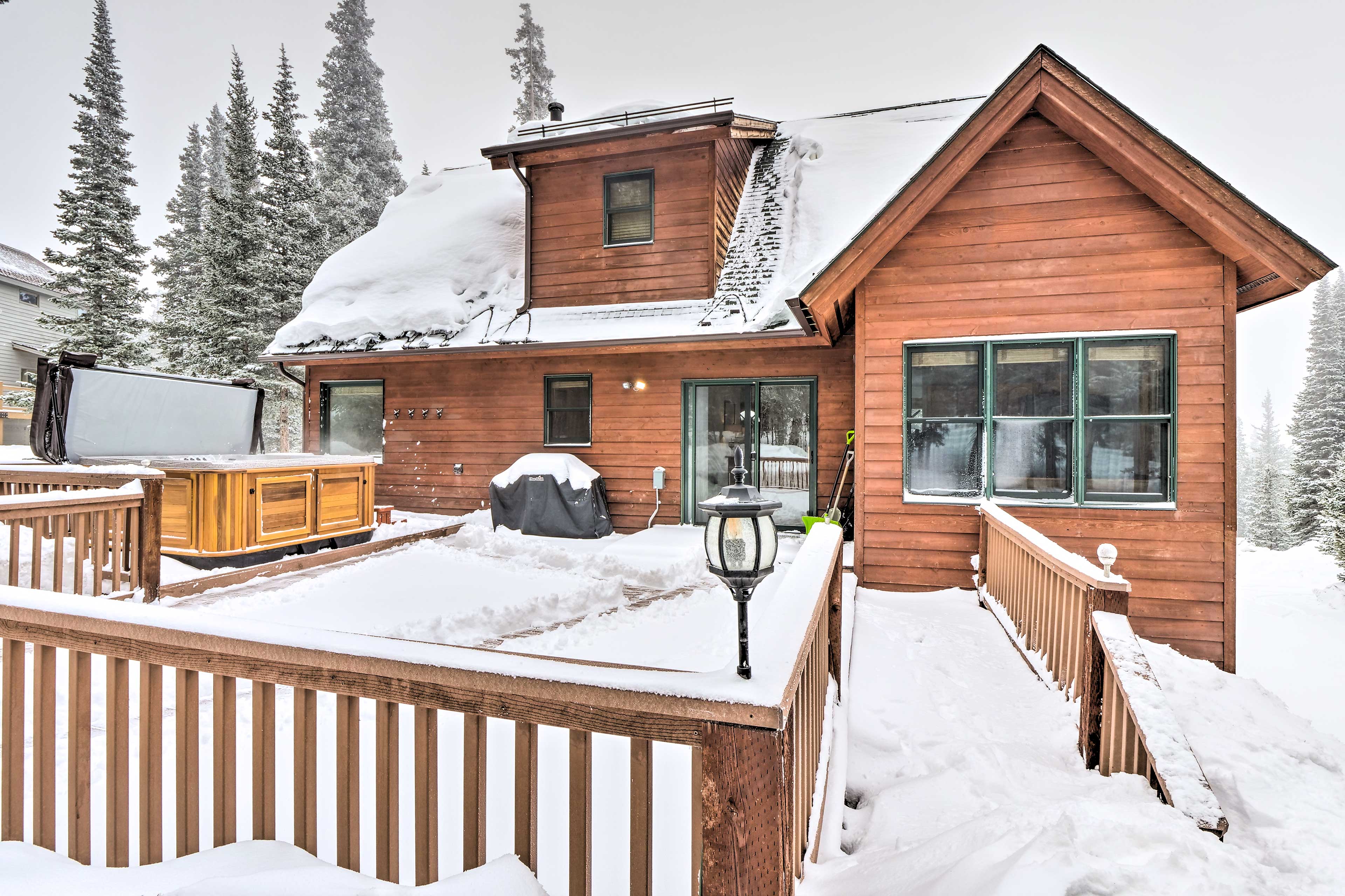 Property Image 1 - Cabin w/ Hot Tub, 12 Mi to Breckenridge Ski Resort