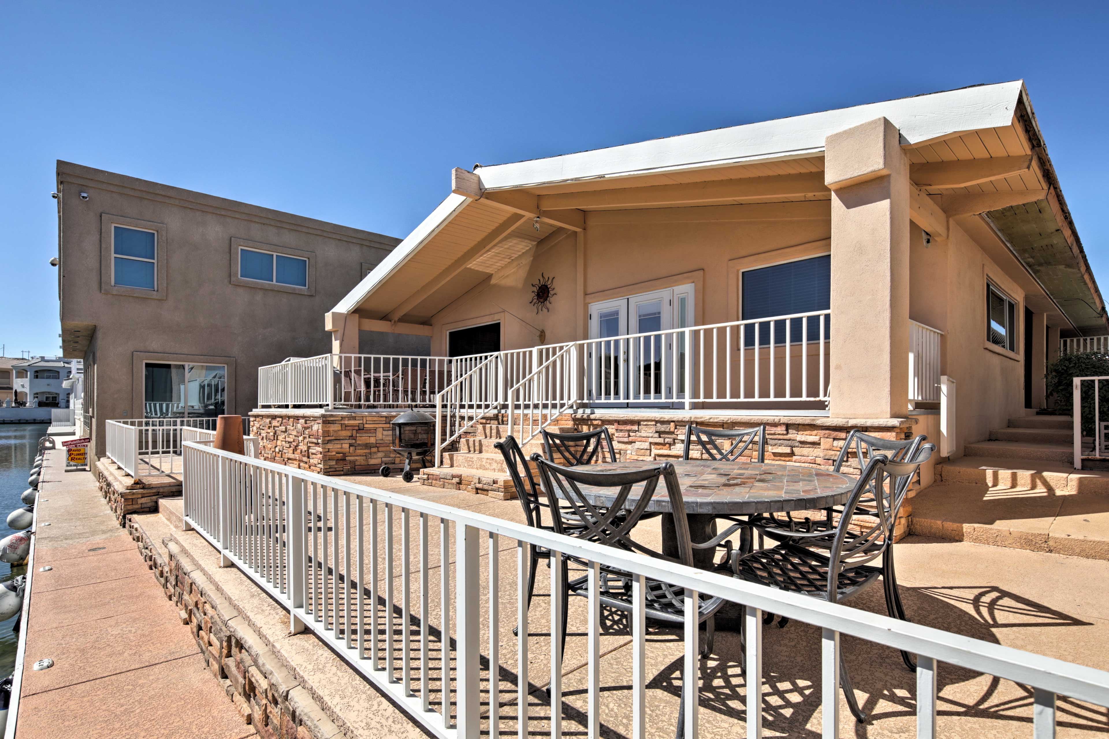 Canalfront Family Home w/ Private 50-Foot Dock!