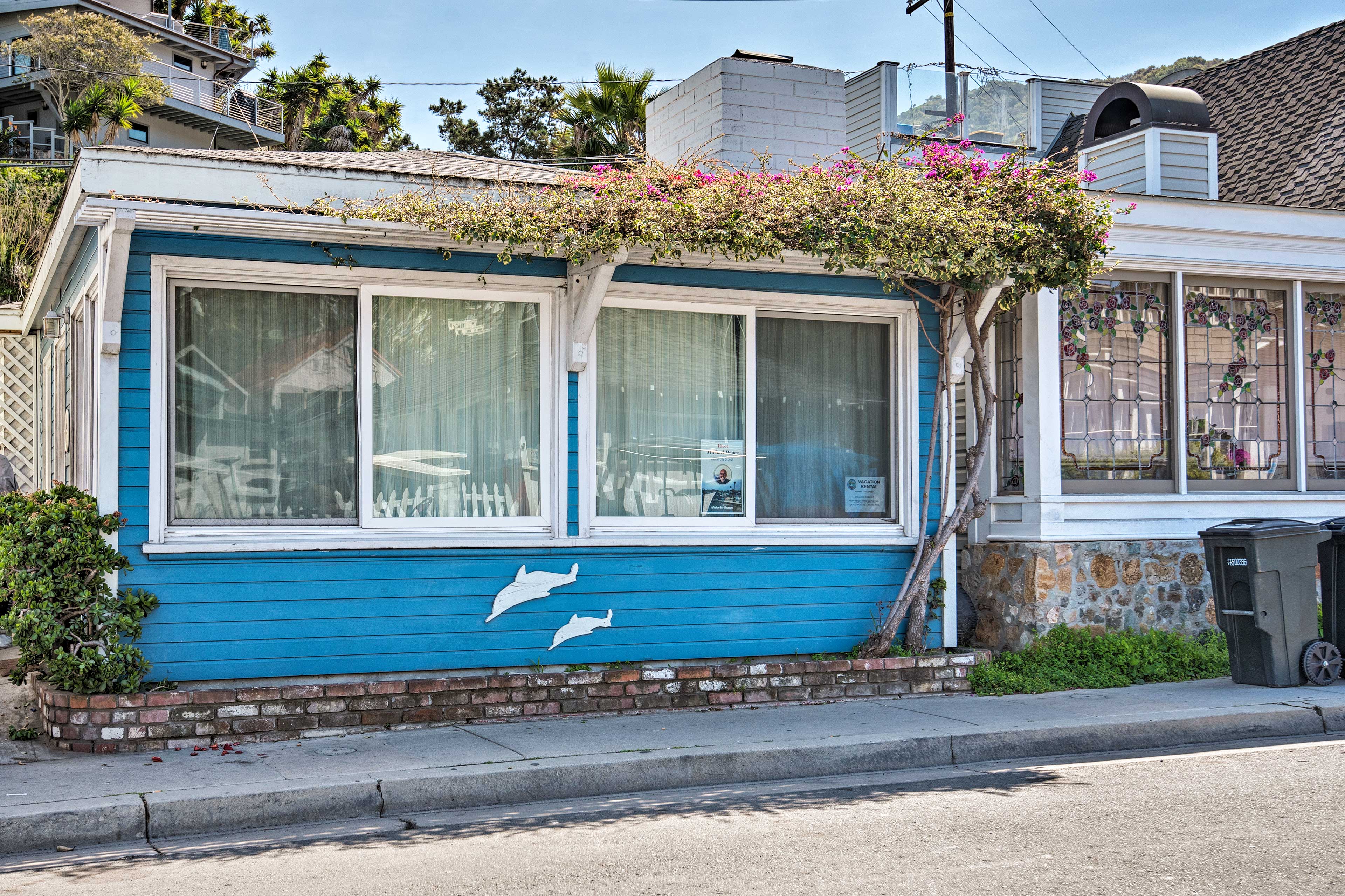 Property Image 1 - Central Catalina Cottage: Walk to Ferry & Eateries