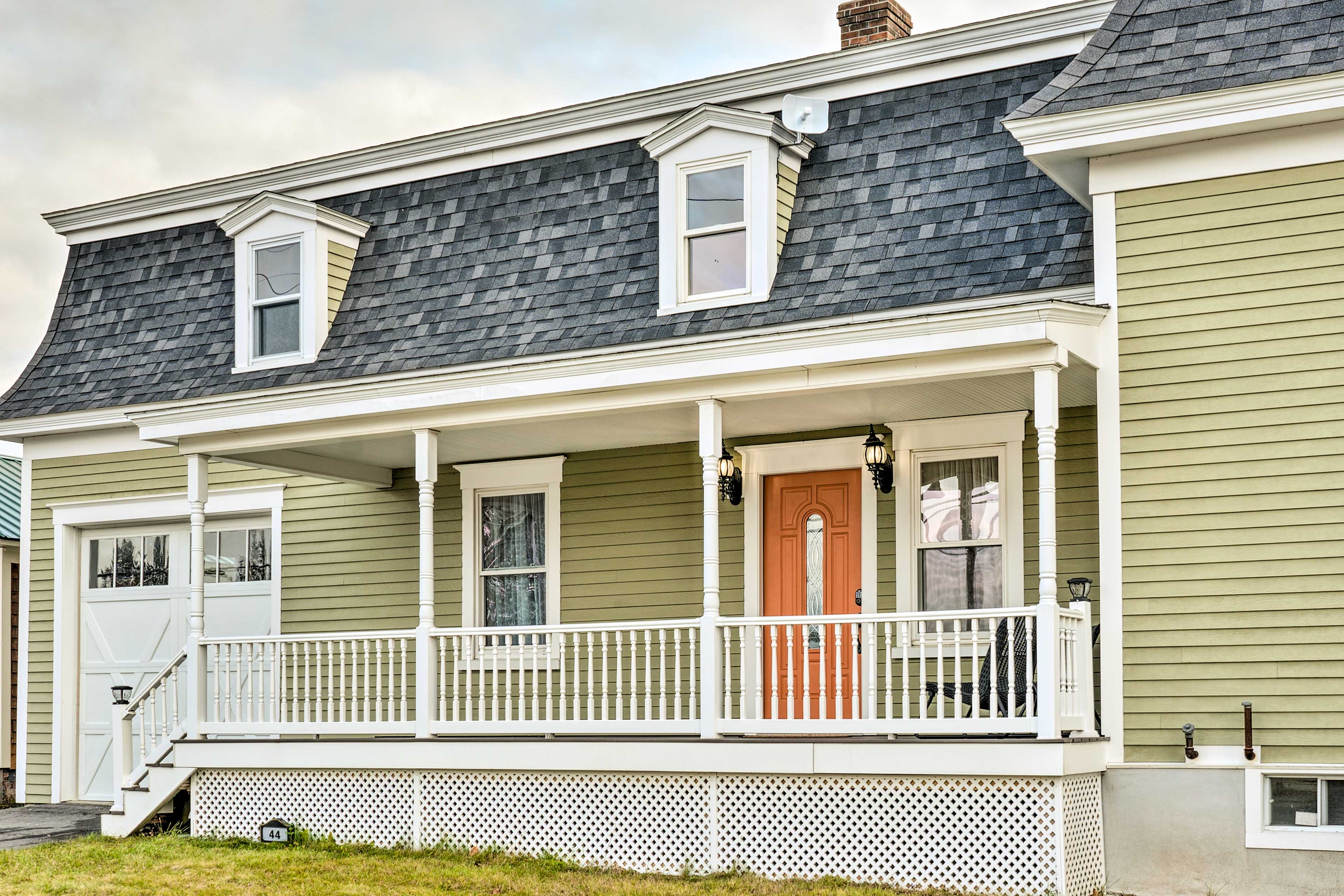 Property Image 2 - Downtown Lancaster French Victorian Gem!