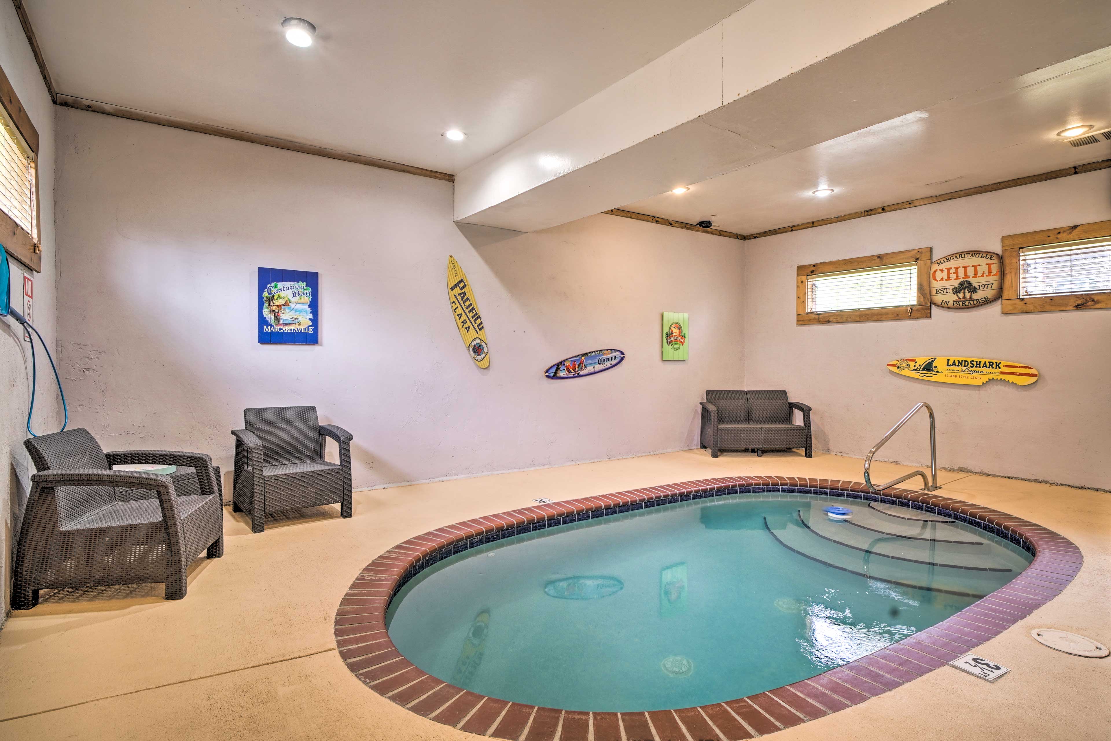 Property Image 2 - ‘Mountain Pool Lodge’ Sevierville Cabin w/ Hot Tub