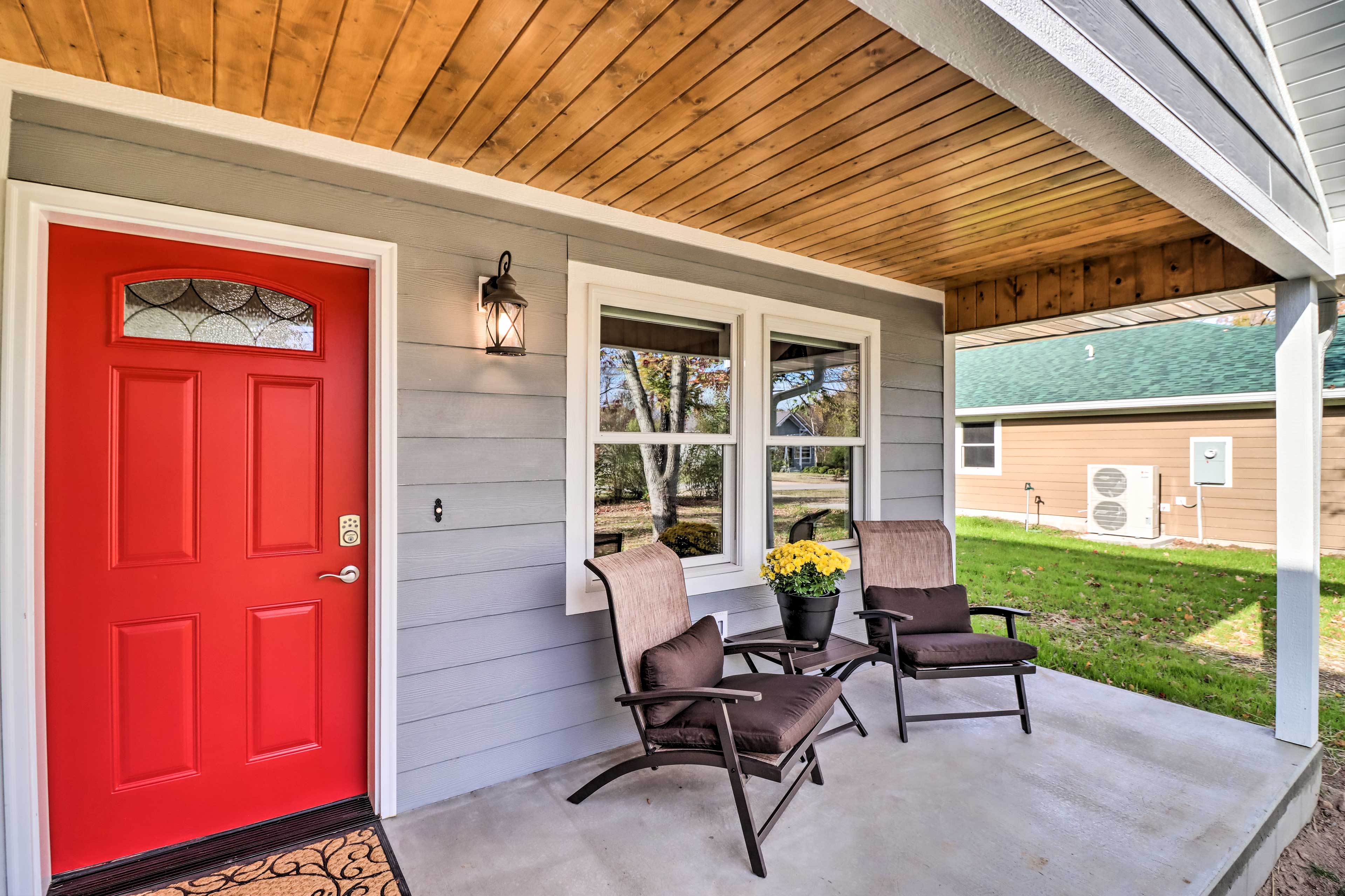 Newly Built Cotter Home, Great Fishing Nearby