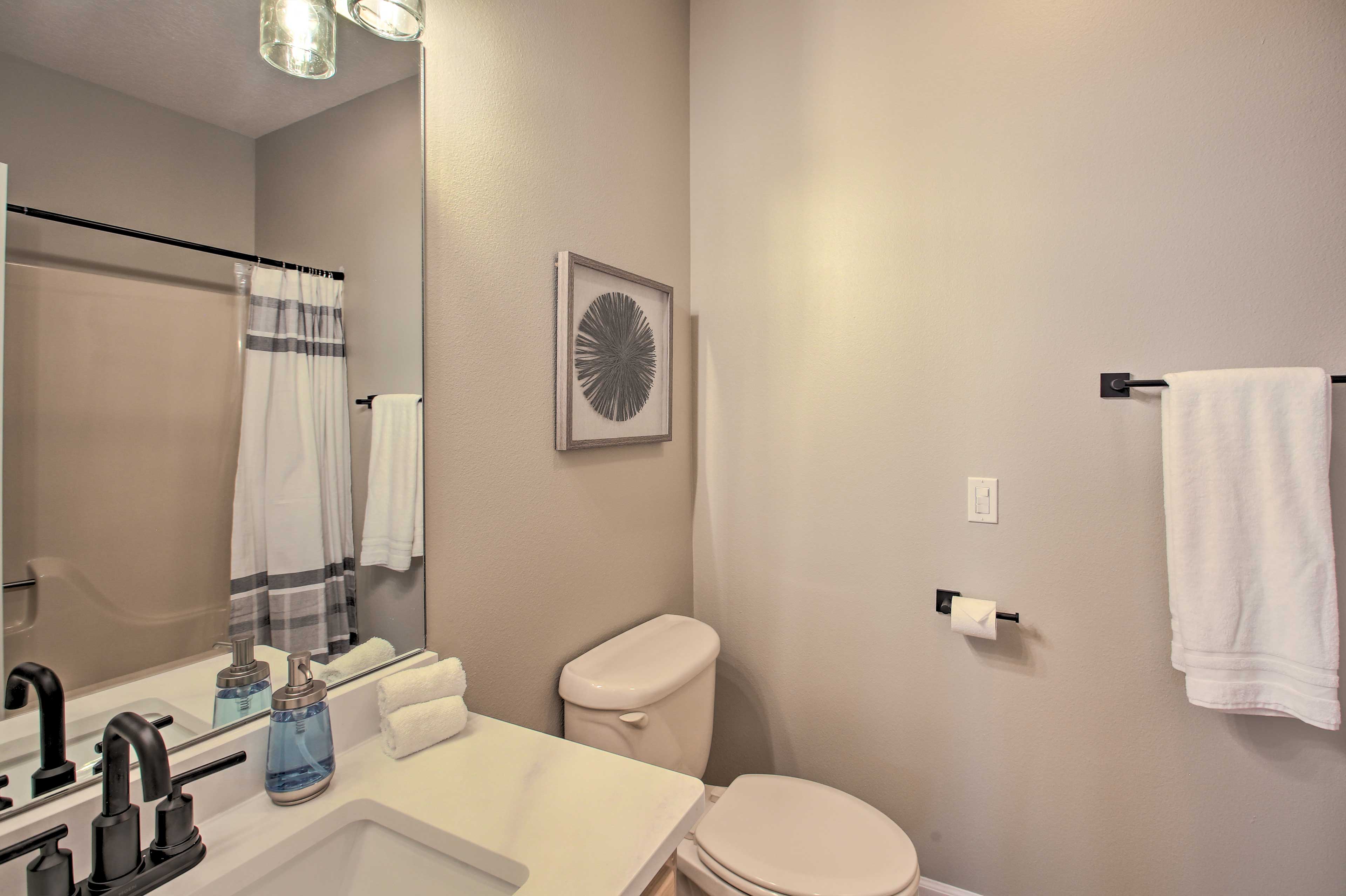 Hot Springs Village Home on Golf Course!