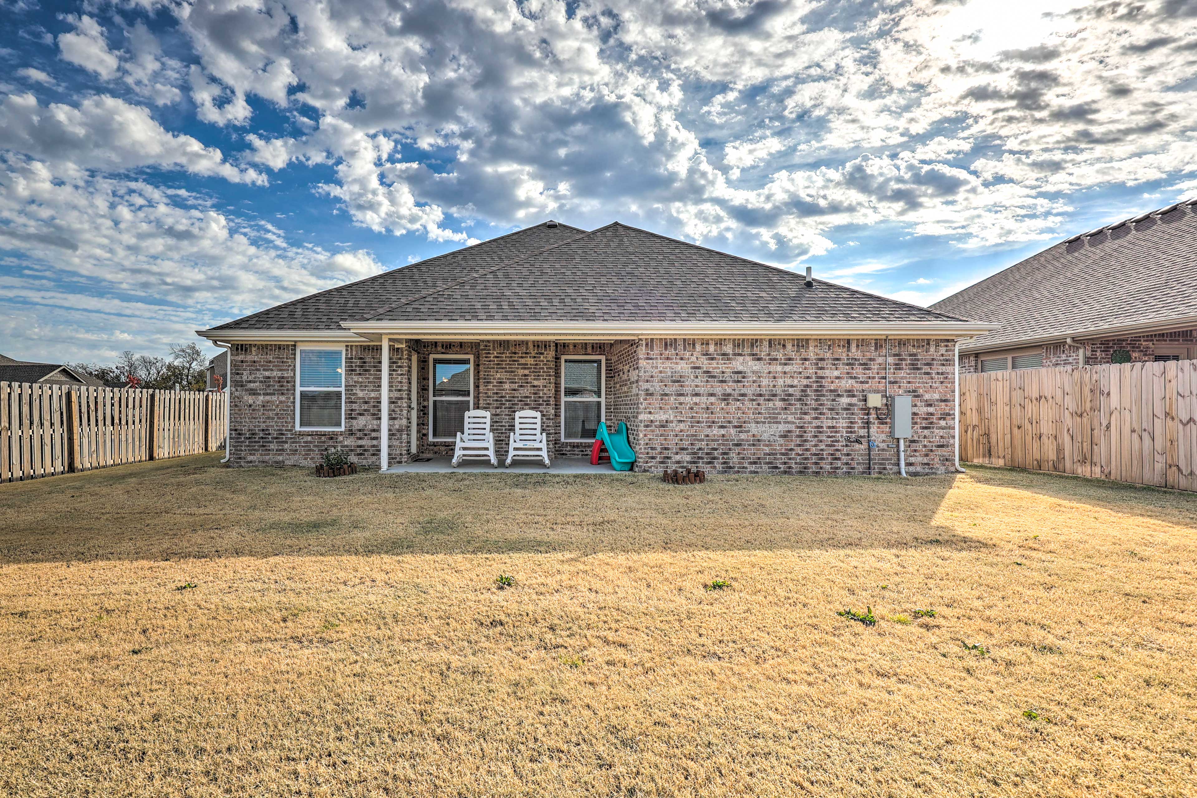 Fayetteville Home: Near University & Biking Trails
