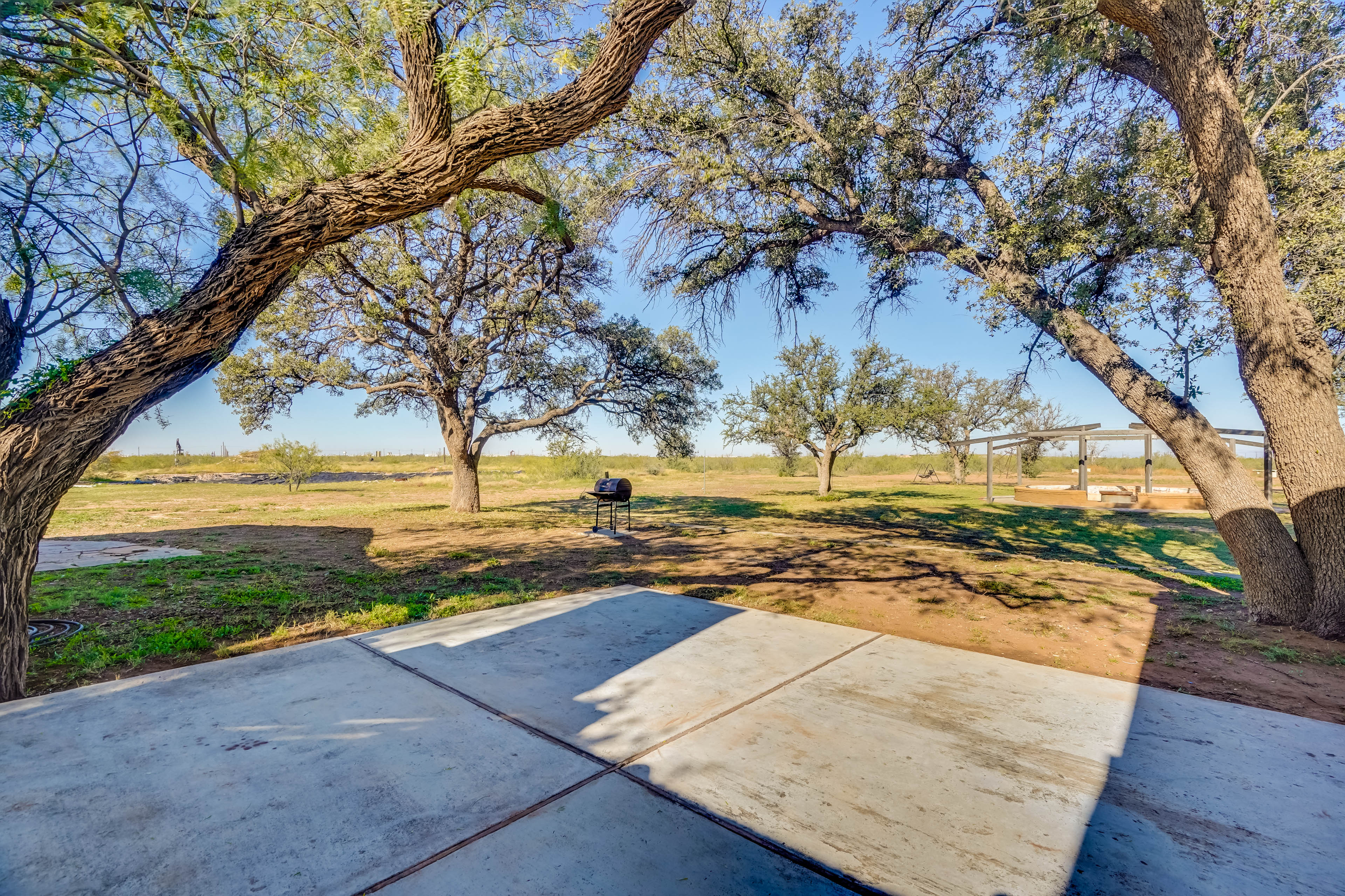 Secluded Ranch w/ Courtyard ~ 4 Mi to Odessa!