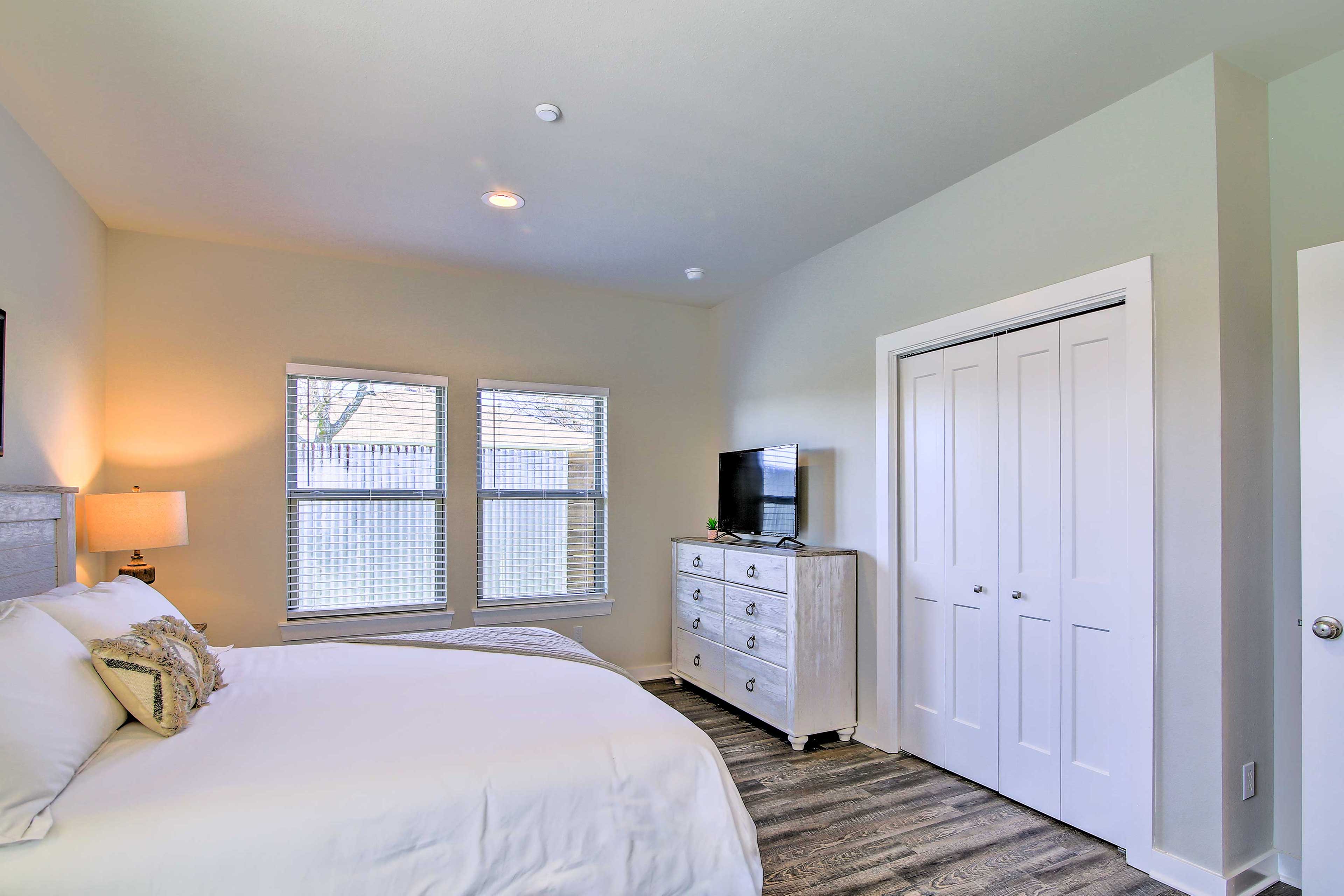 'Uncorked Ranch' Hill Country Home: 1 Mi to Winery