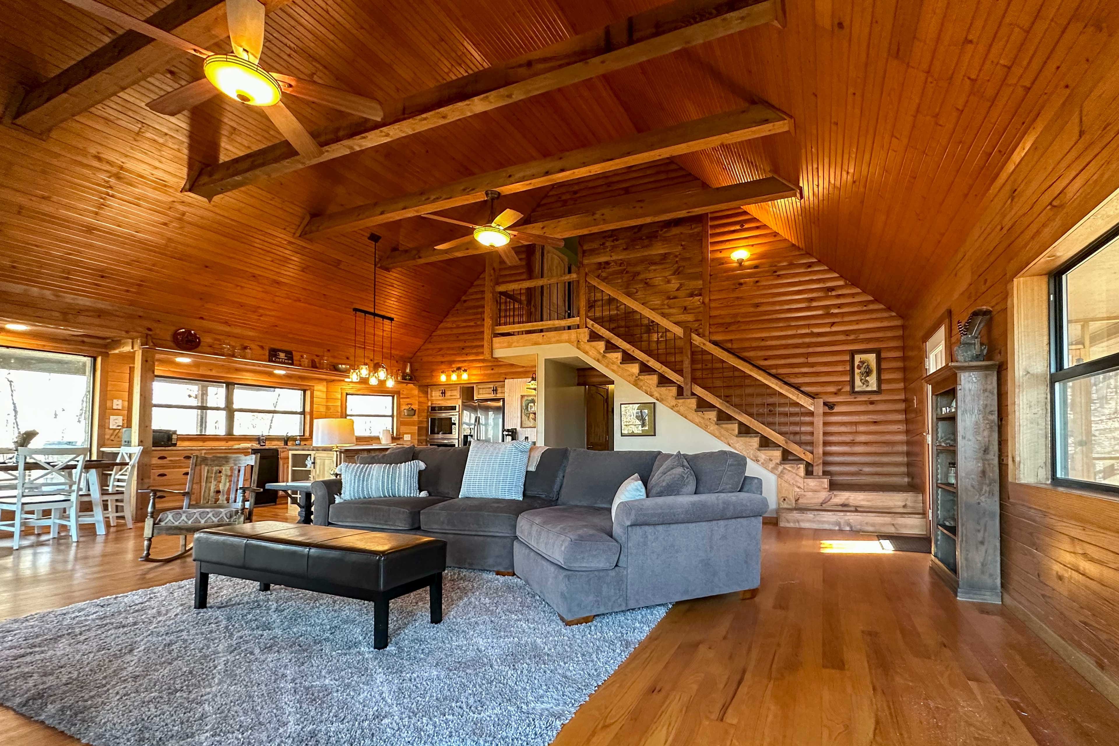 Charming Cabin w/ Hot Tub, Fire Pit & Views!