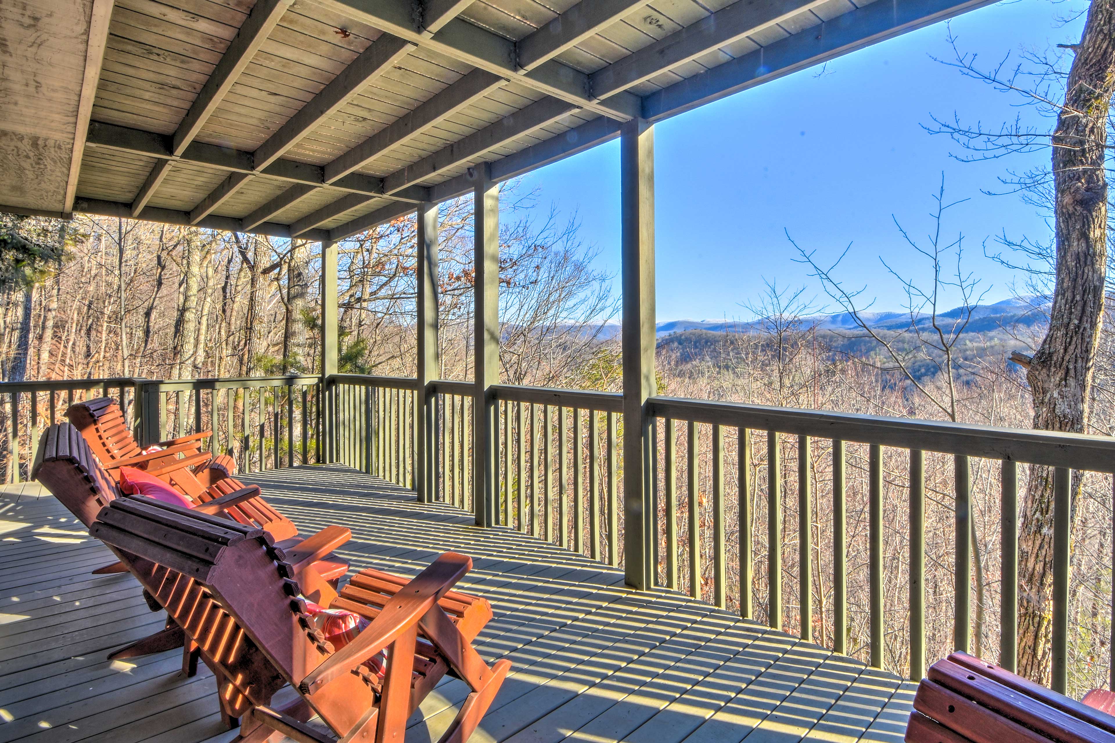 Property Image 2 - Luxury Mountain Cabin - Panoramic Mountain Views