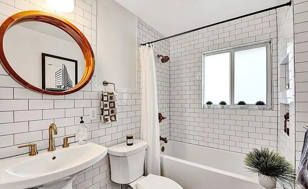 Master Ensuite Bathroom