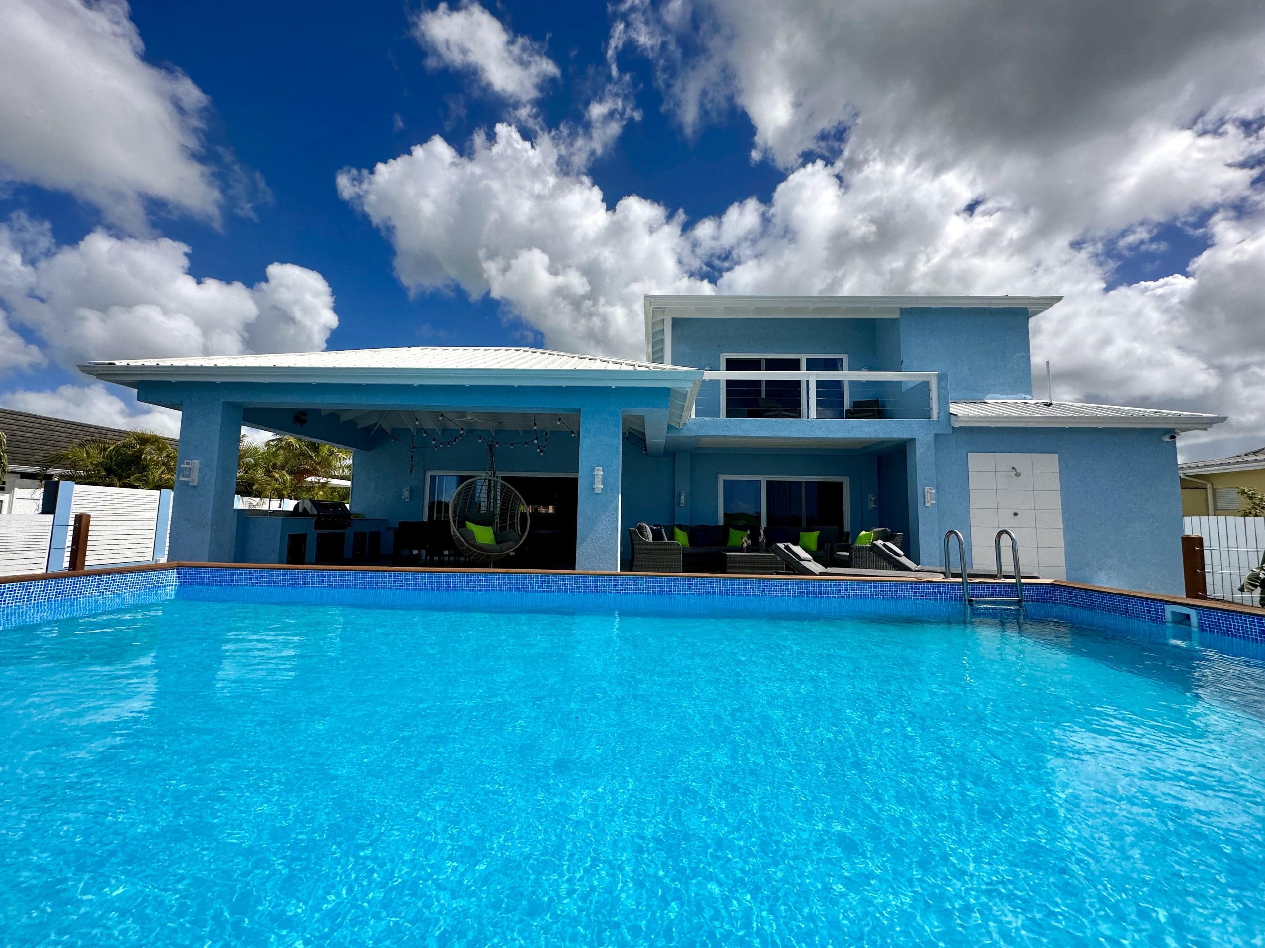 Large Three bedroom house with swimming pool available to rent in Jolly Harbour, Antigua. 