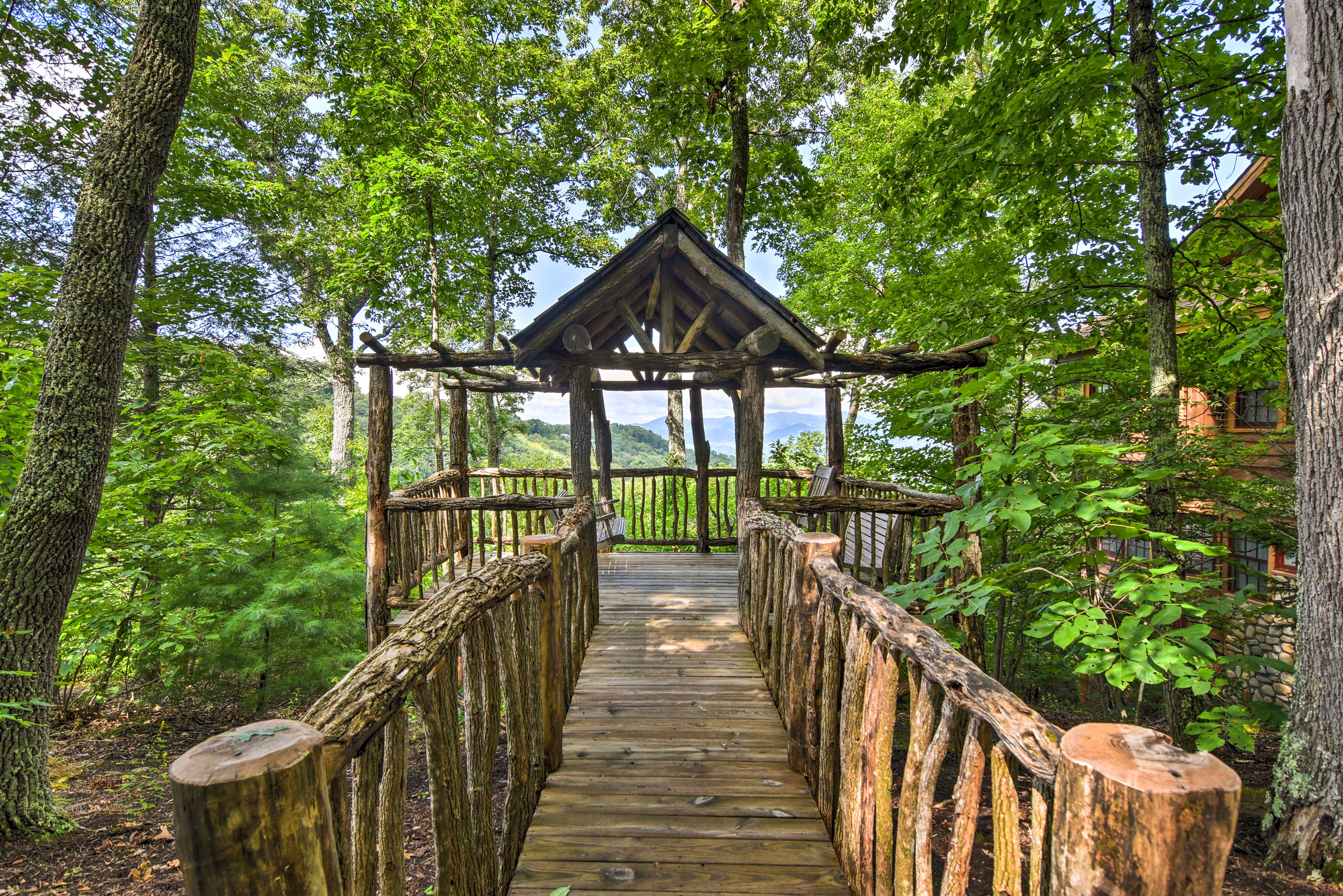 Property Image 2 - Mountaintop Home w/ Mtn Views: 36 Mi to Asheville!