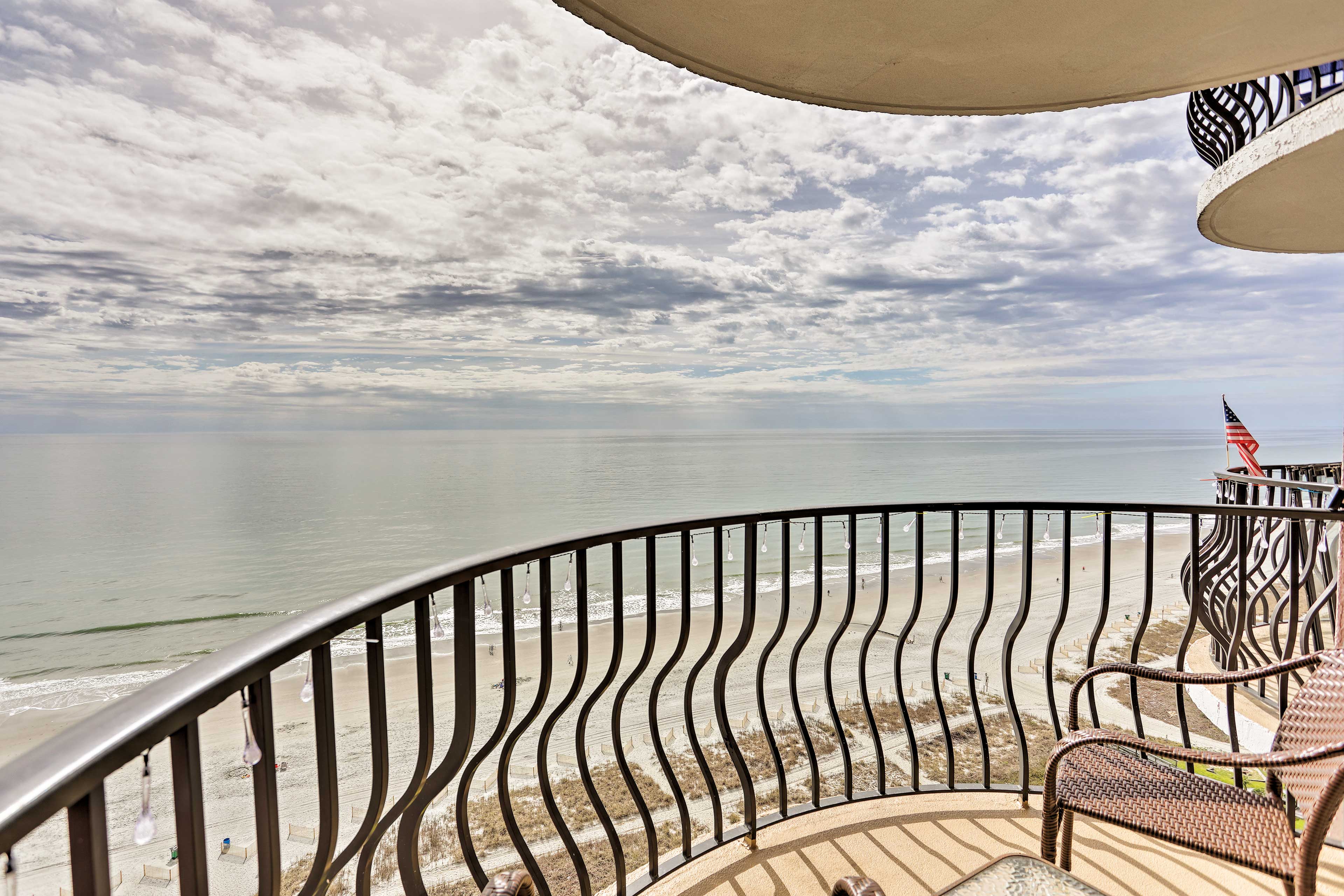 Property Image 2 - Oceanfront Resort-Style Myrtle Beach Condo!
