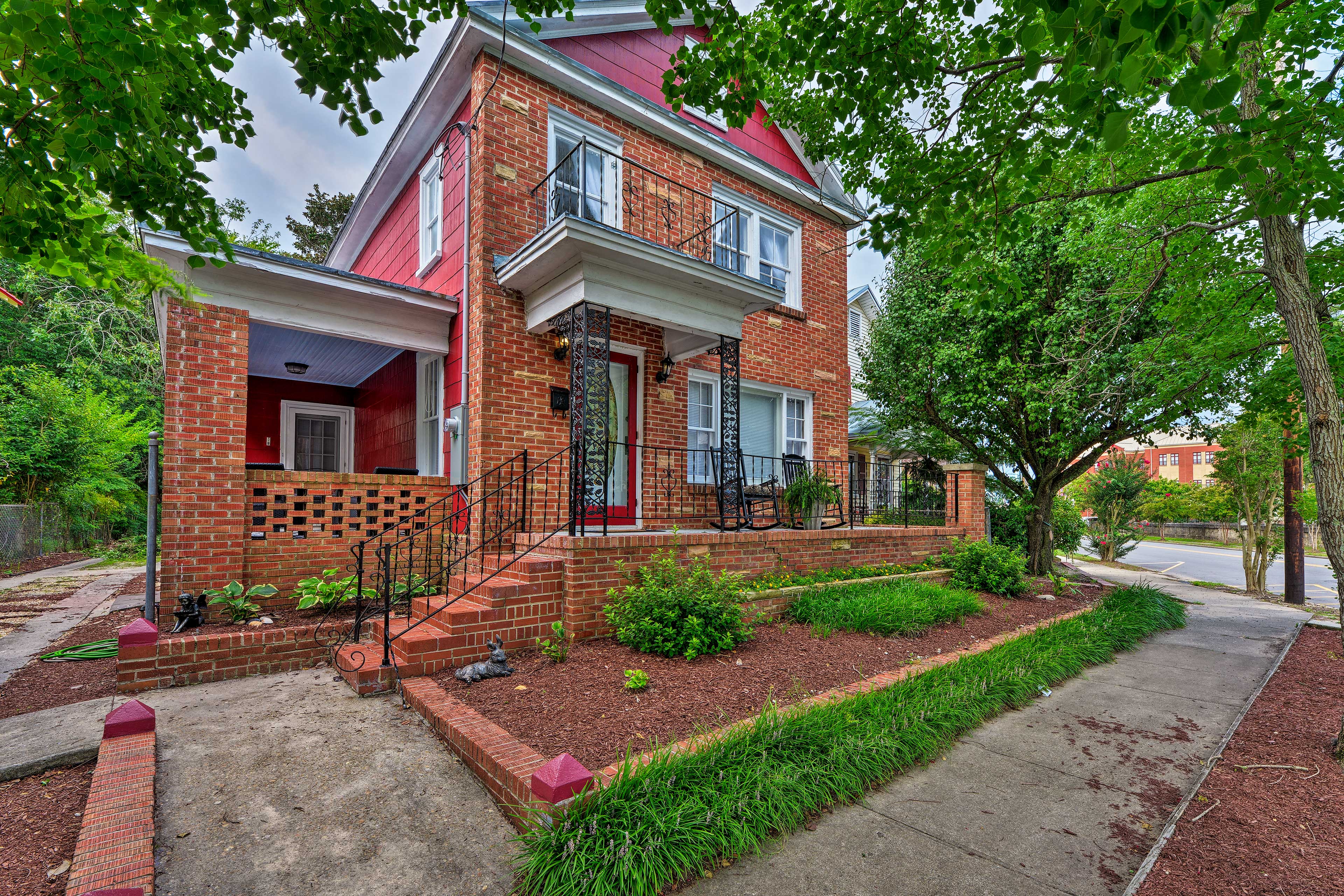 Property Image 1 - New Bern Home w/ Yard, Grill + Walkable Location