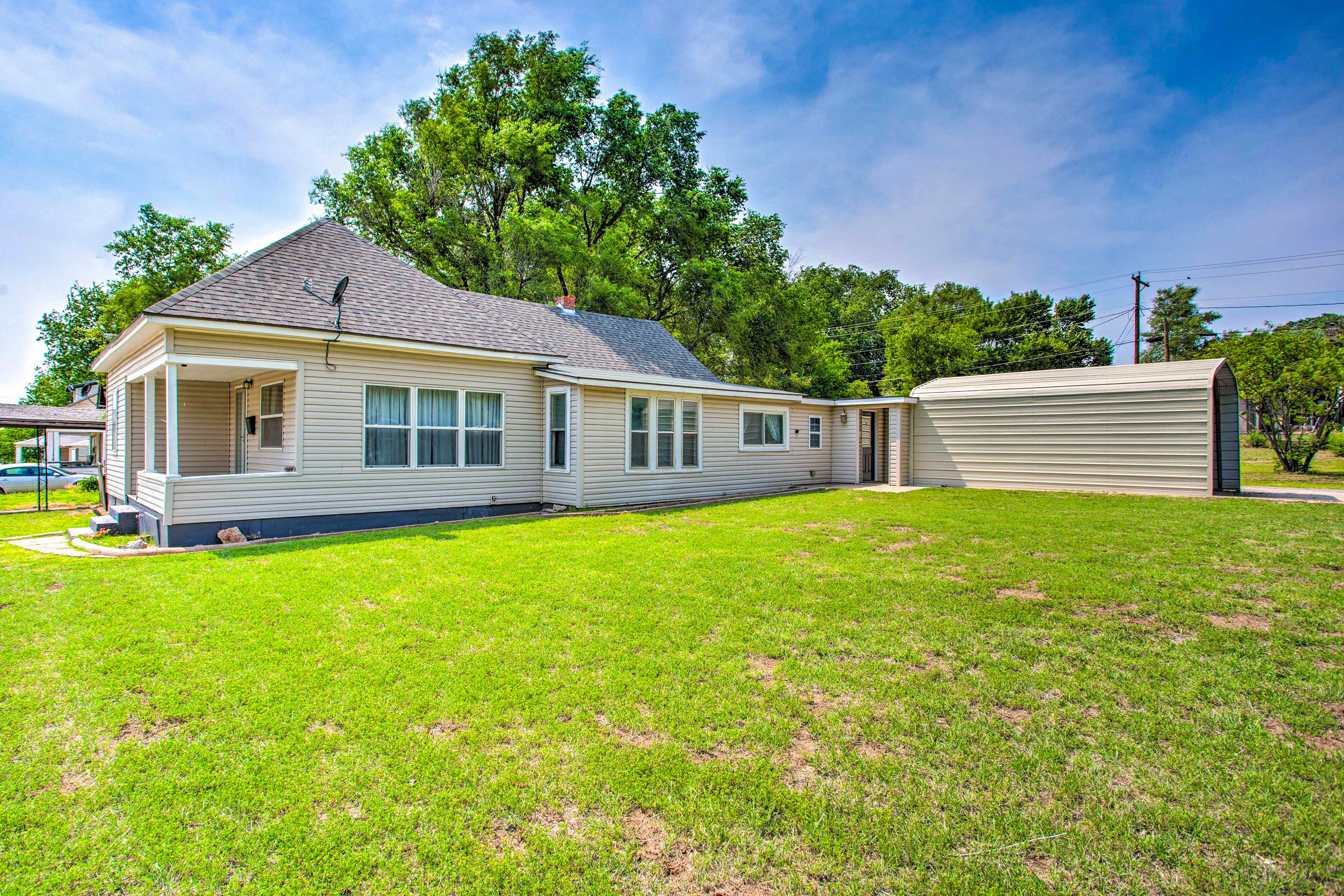 Property Image 1 - ’The Sandlot’ Waynoka Home Near Little Sahara!