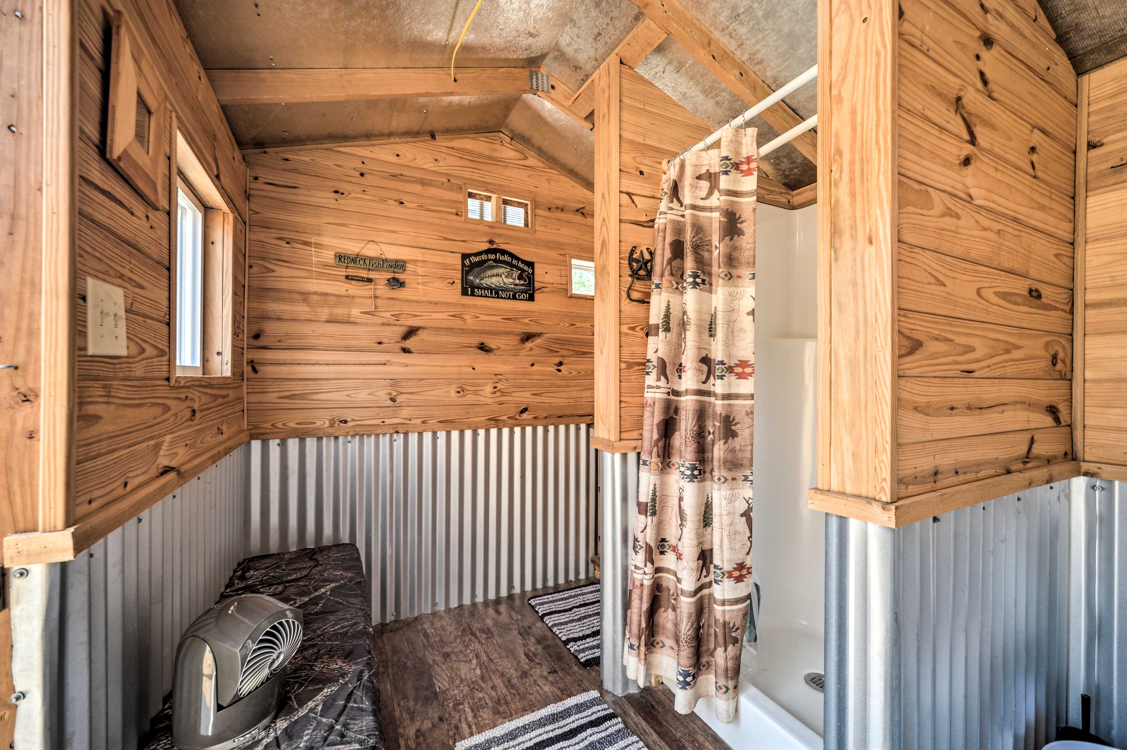 2 Rustic Cabins w/ Porches on Remote Ranch!