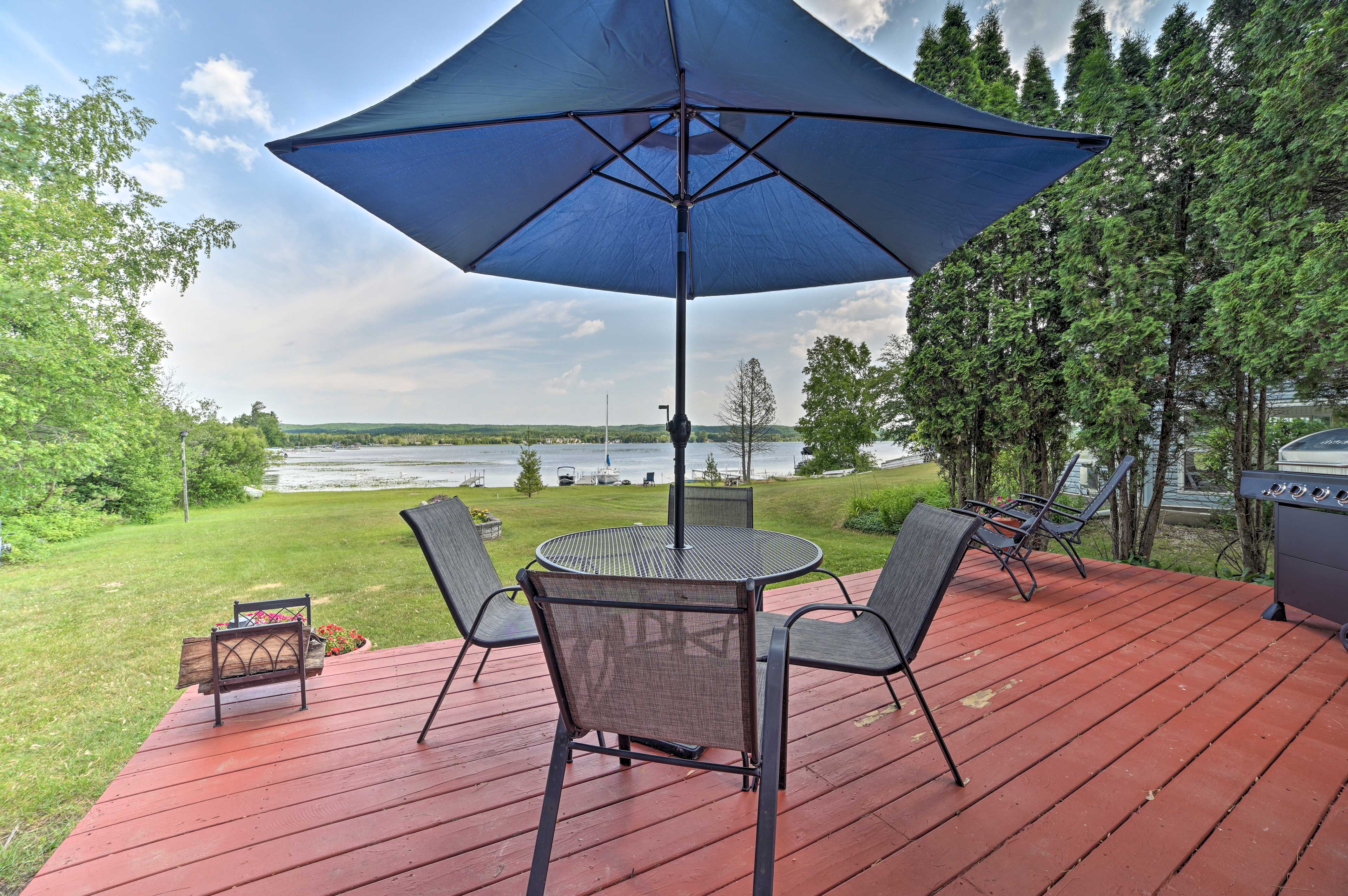 Property Image 2 - 7 Mi to Nubs Nob: Lakefront Abode w/ Fire Pit!