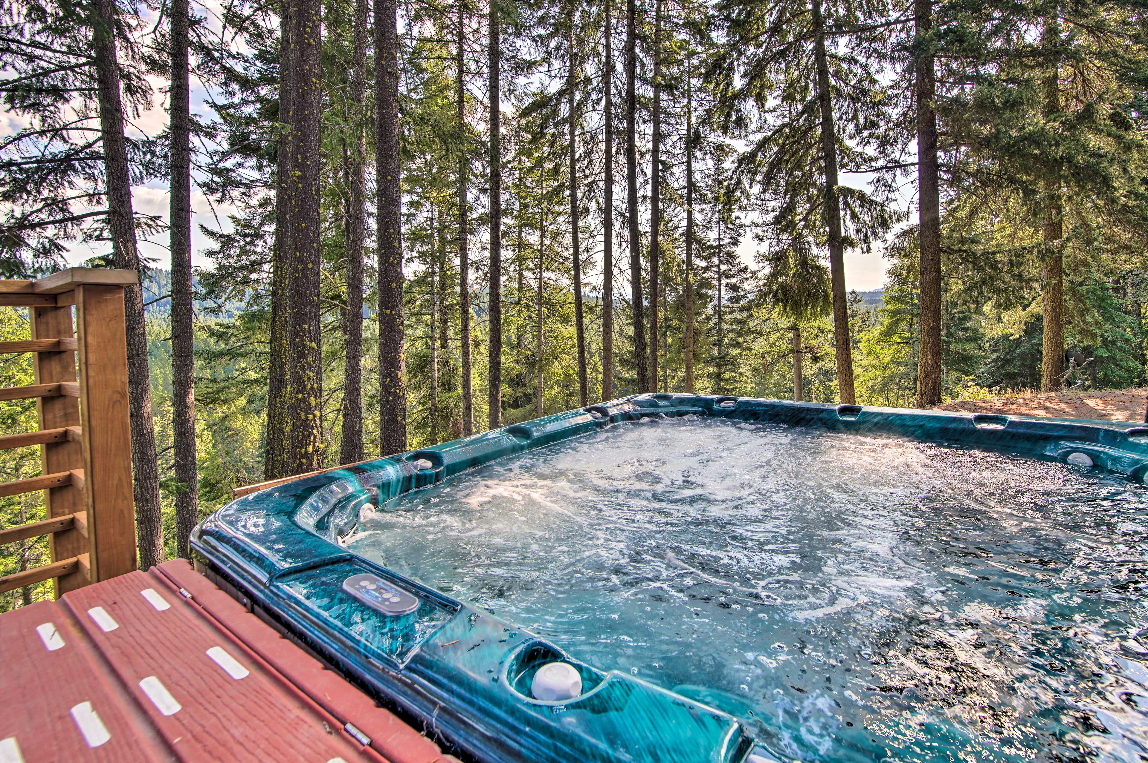 Property Image 2 - Alpine Retreat w/ Hot Tub & Mountain Views!