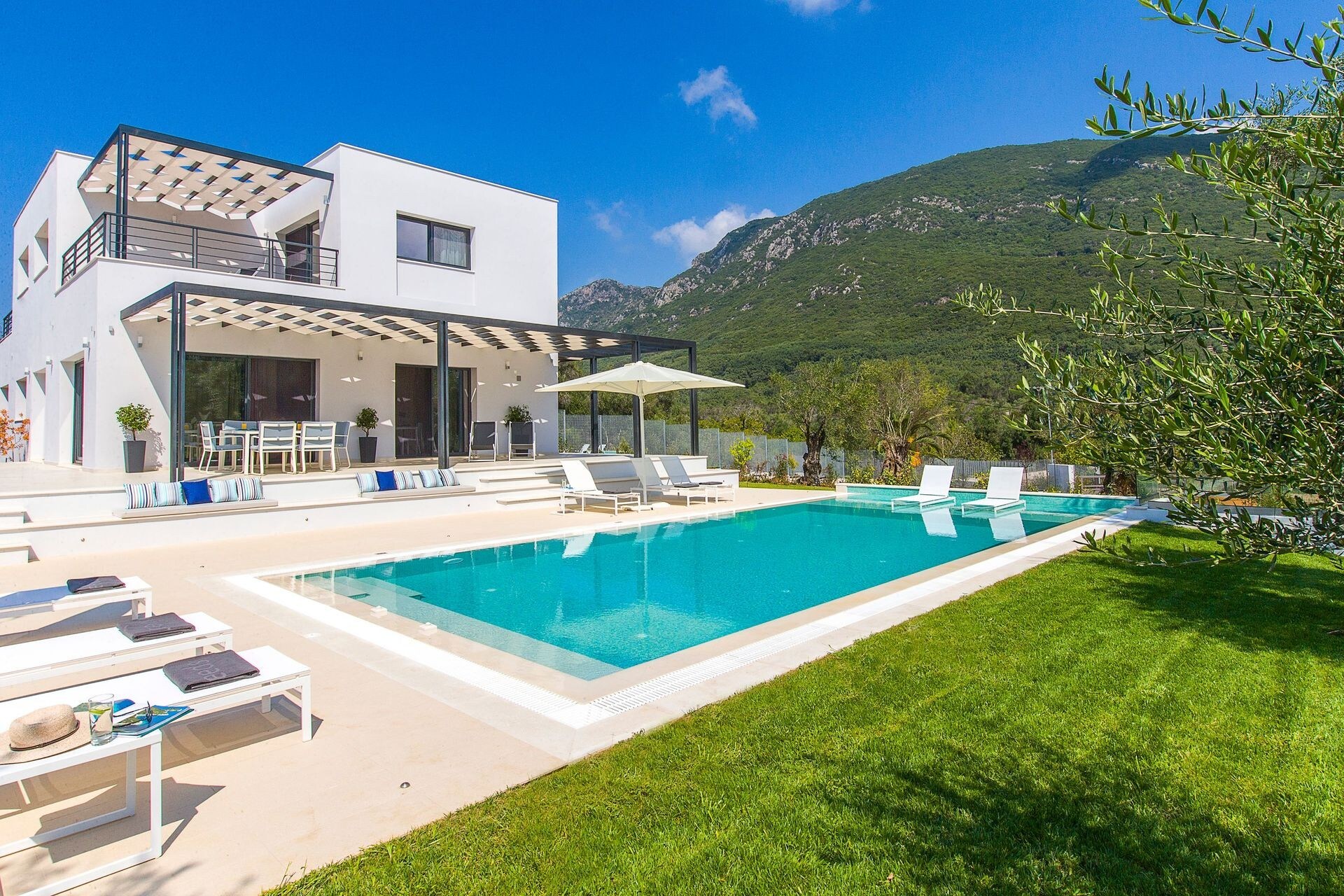 Property Image 2 - Villa Acaste ALM | Kanouli | Corfu