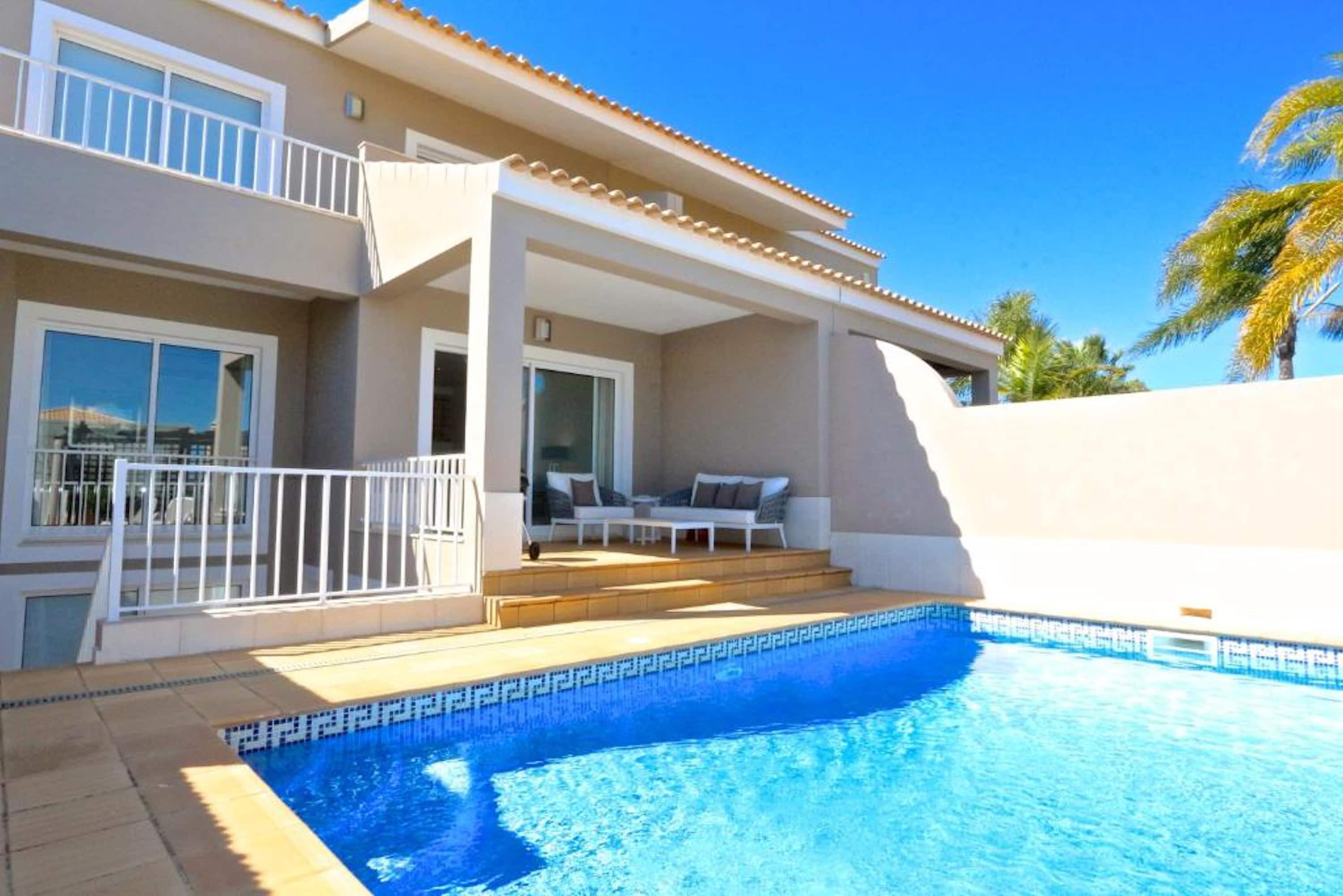 Luxury Portuguese Villa | 3 Bedrooms | Villa Gustas | Prime Location & Great For Families | Vilamoura
