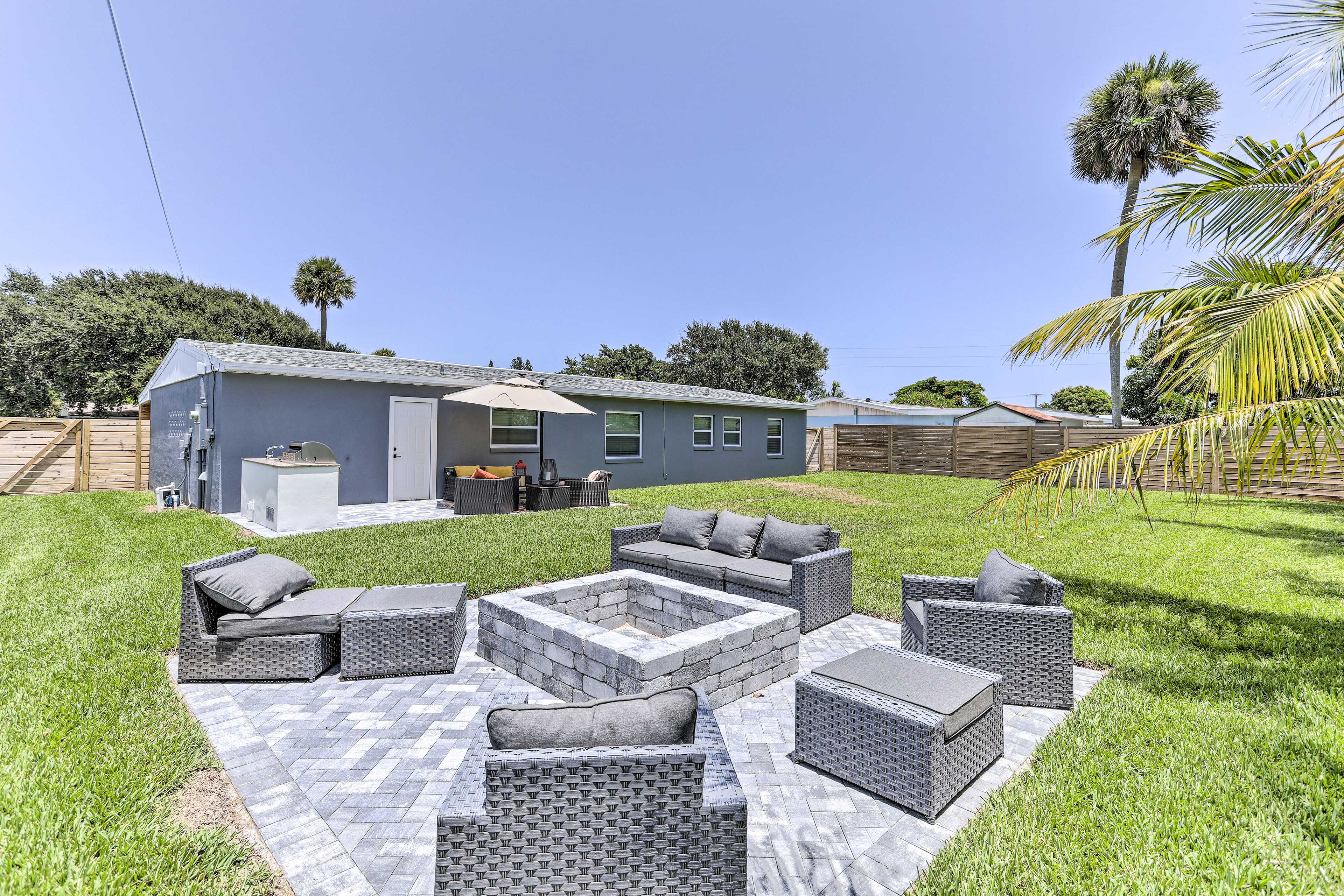 Property Image 1 - Beach House w/ Outdoor Kitchen, Walk to Coast