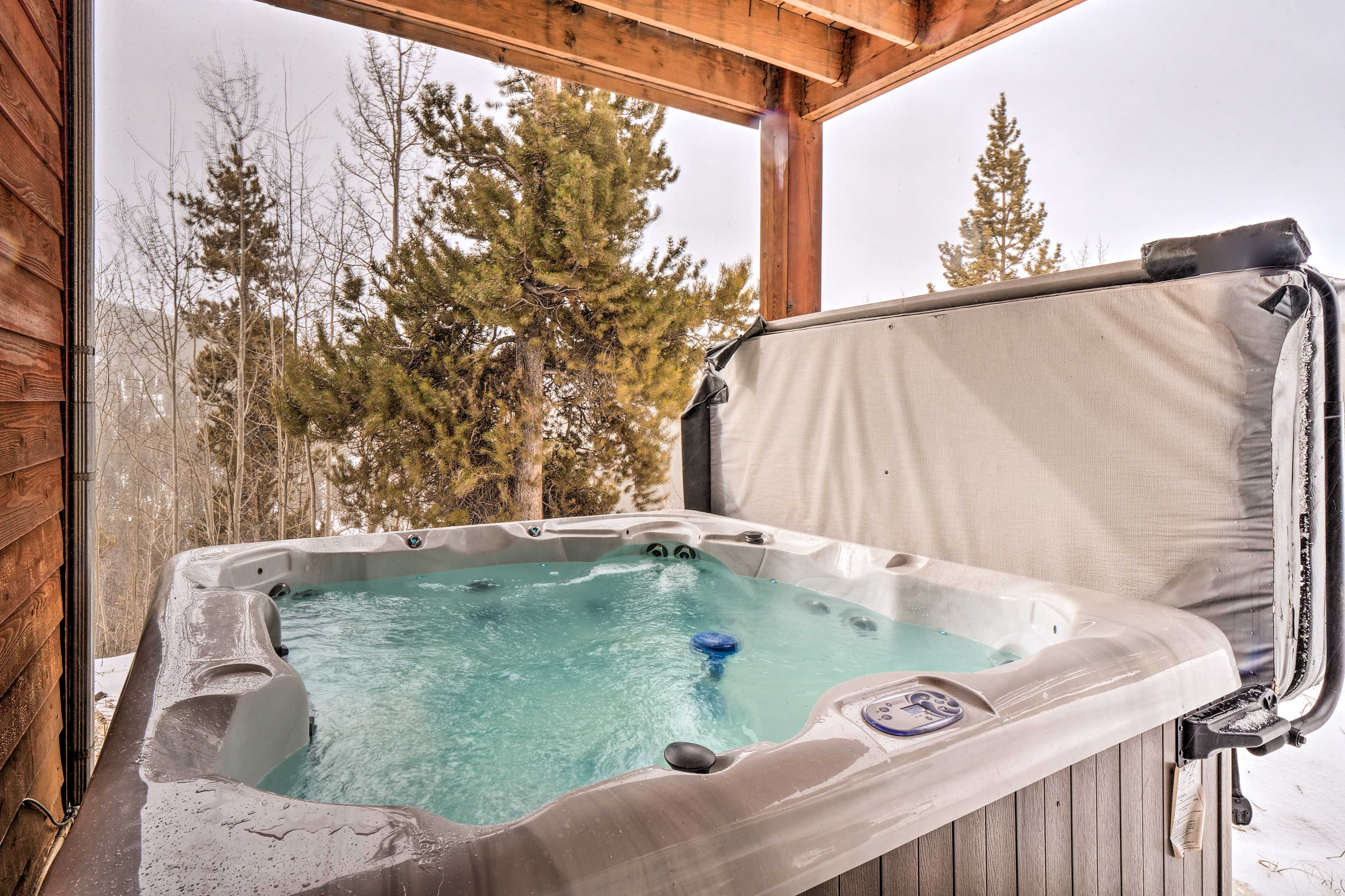 Property Image 2 - Breckenridge Home w/ Hot Tub < 5 Mi to Resort