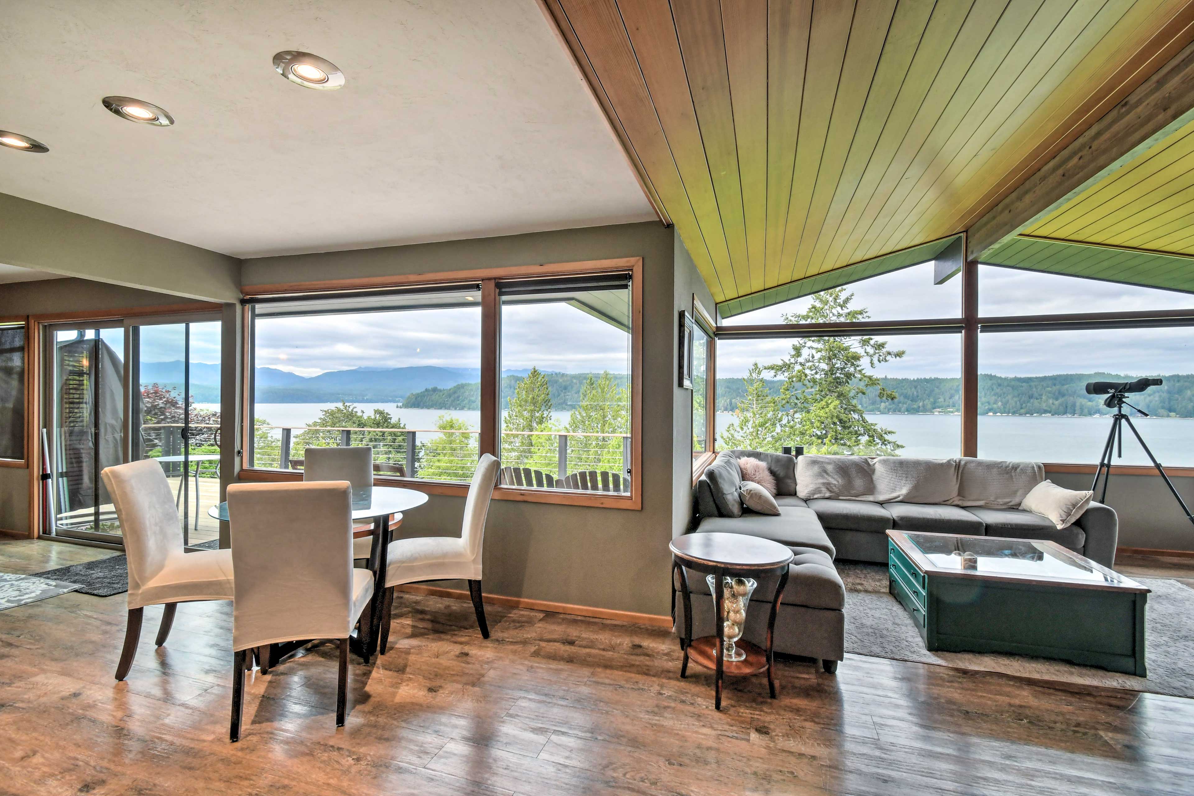 Property Image 1 - Bright & Airy Home w/ Sweeping View + Hot Tub