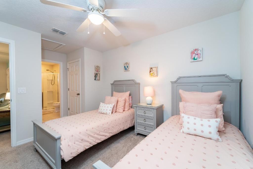 Bedroom 3 Upstairs 2 Twin Bed Princess Themed Bedroom with Ensuite with Walk-in Shower Sleeps 2