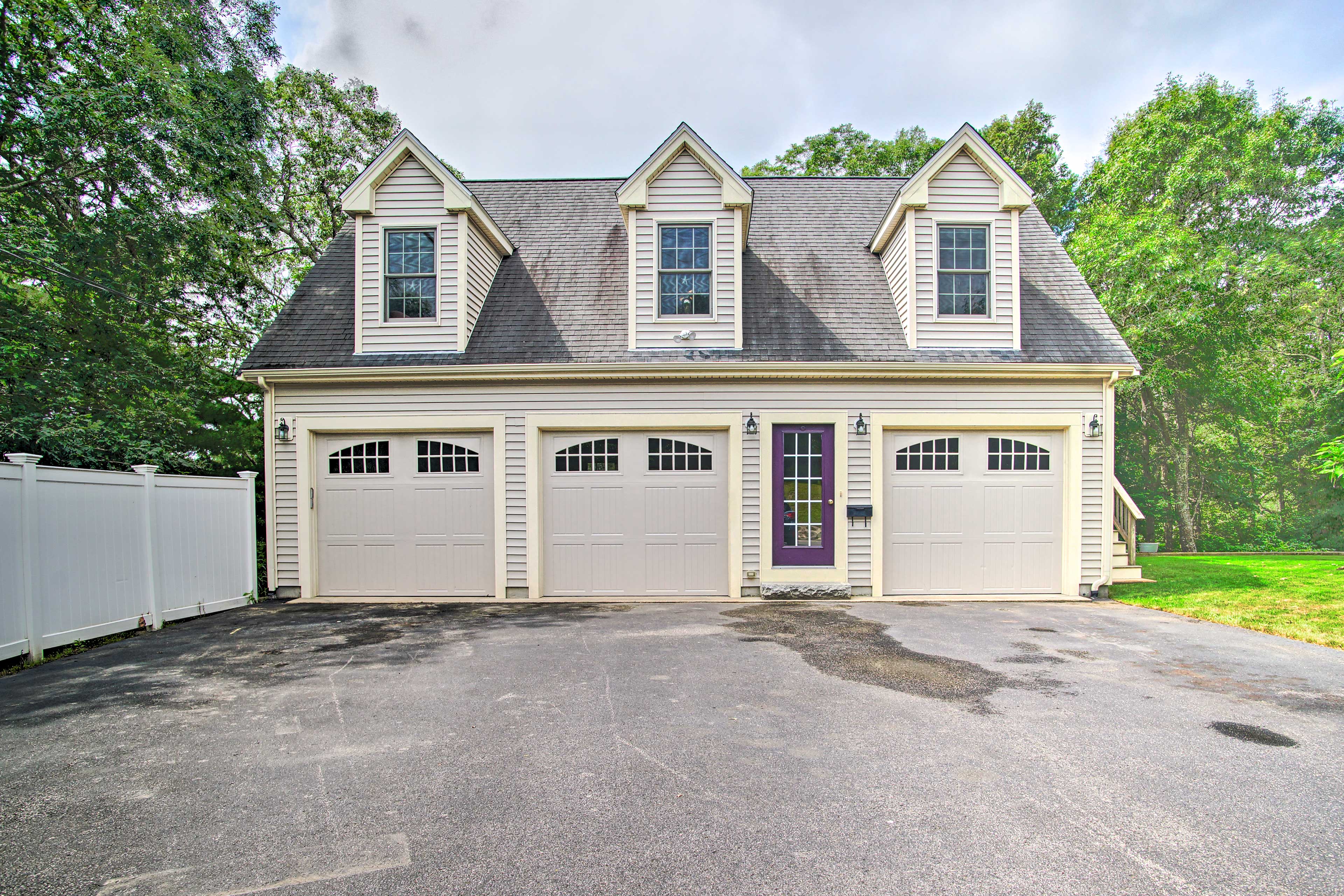 Property Image 2 - Cape Cod Home w/ Deck ~ 3 Mi to Beaches