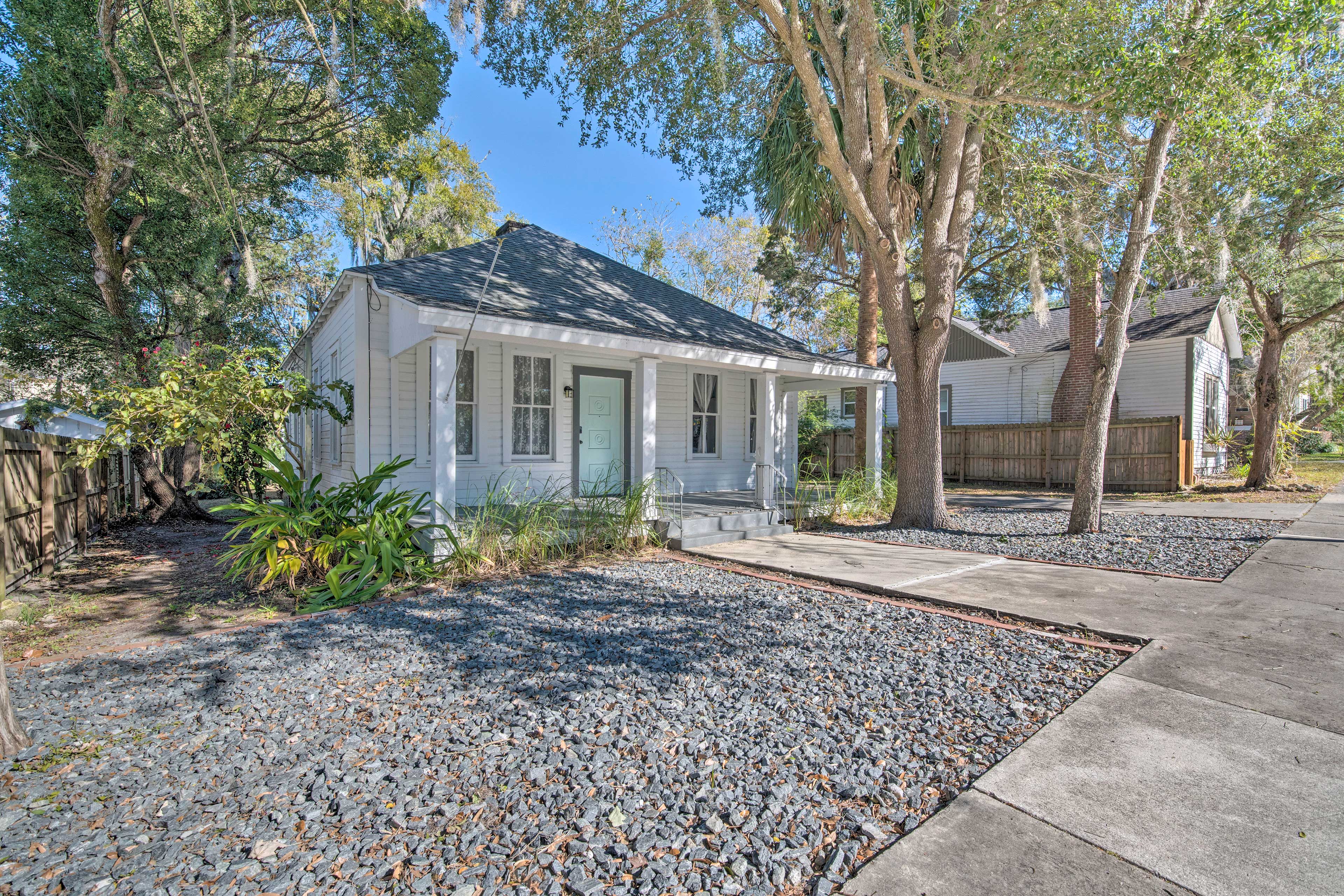 Charming 100-Year-Old Home < 1 Mi to Downtown