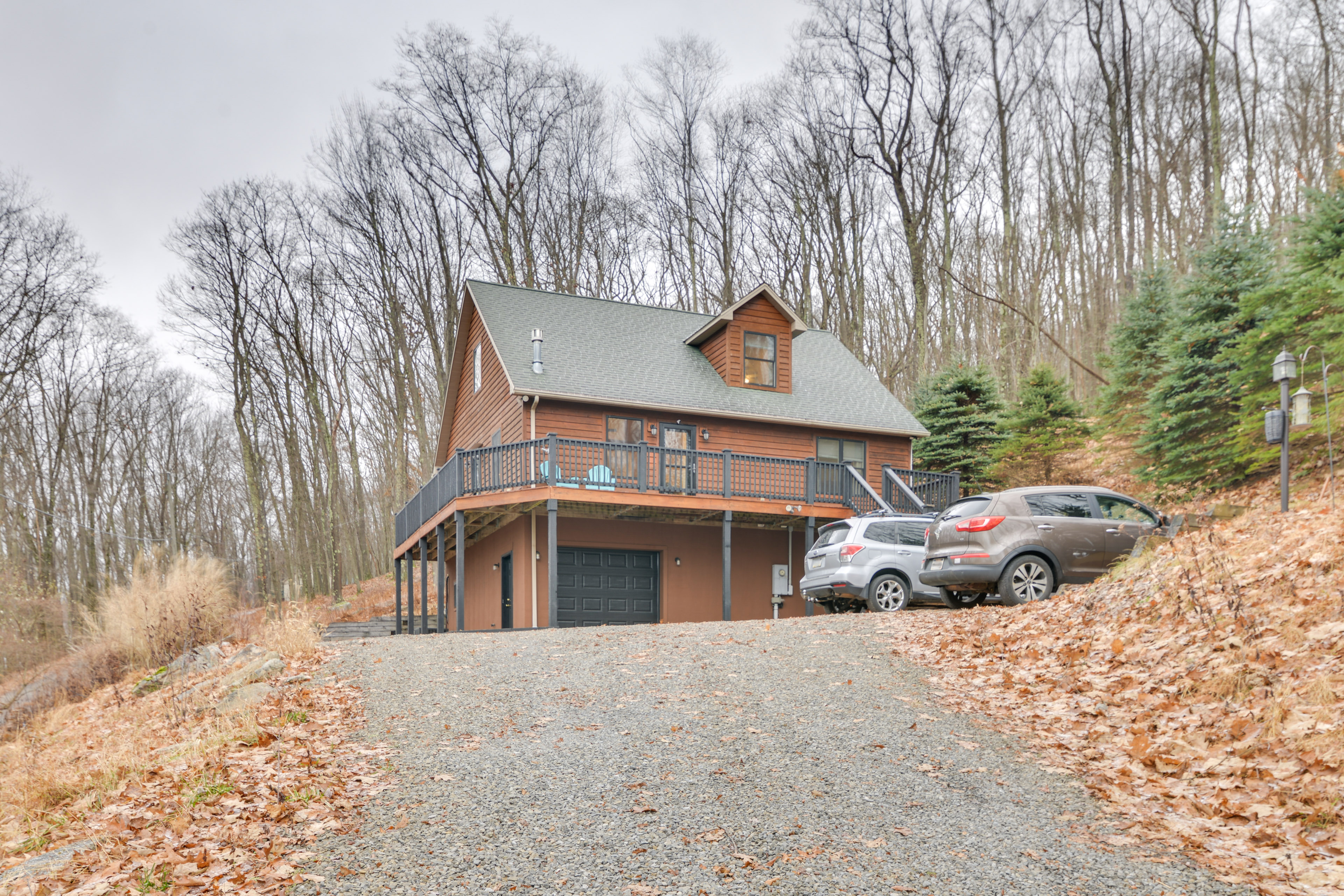 Property Image 2 - ’The Eagles Nest at Alpine’ Cabin w/ Fireplace!