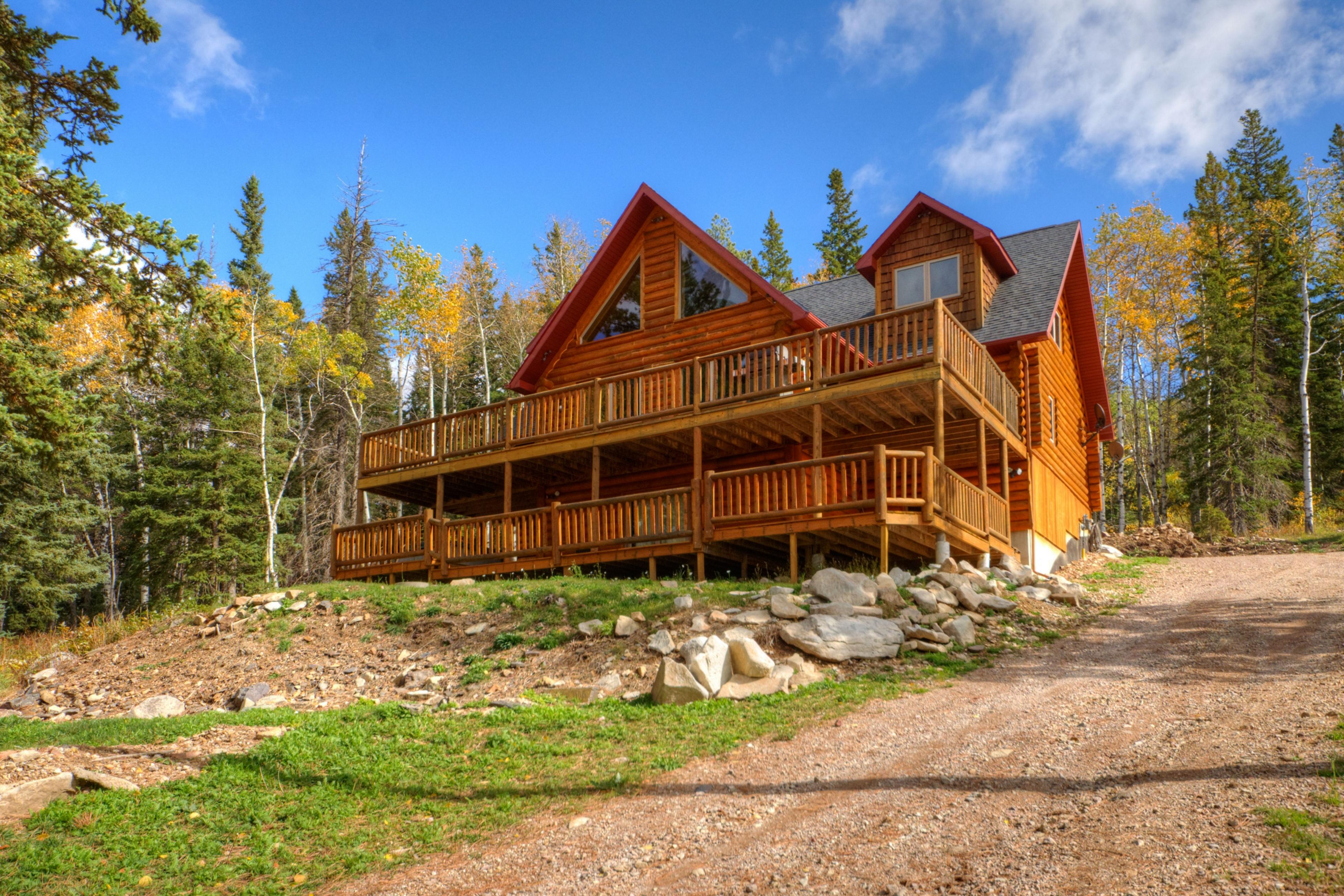 Property Image 1 - Black Diamond Lodge