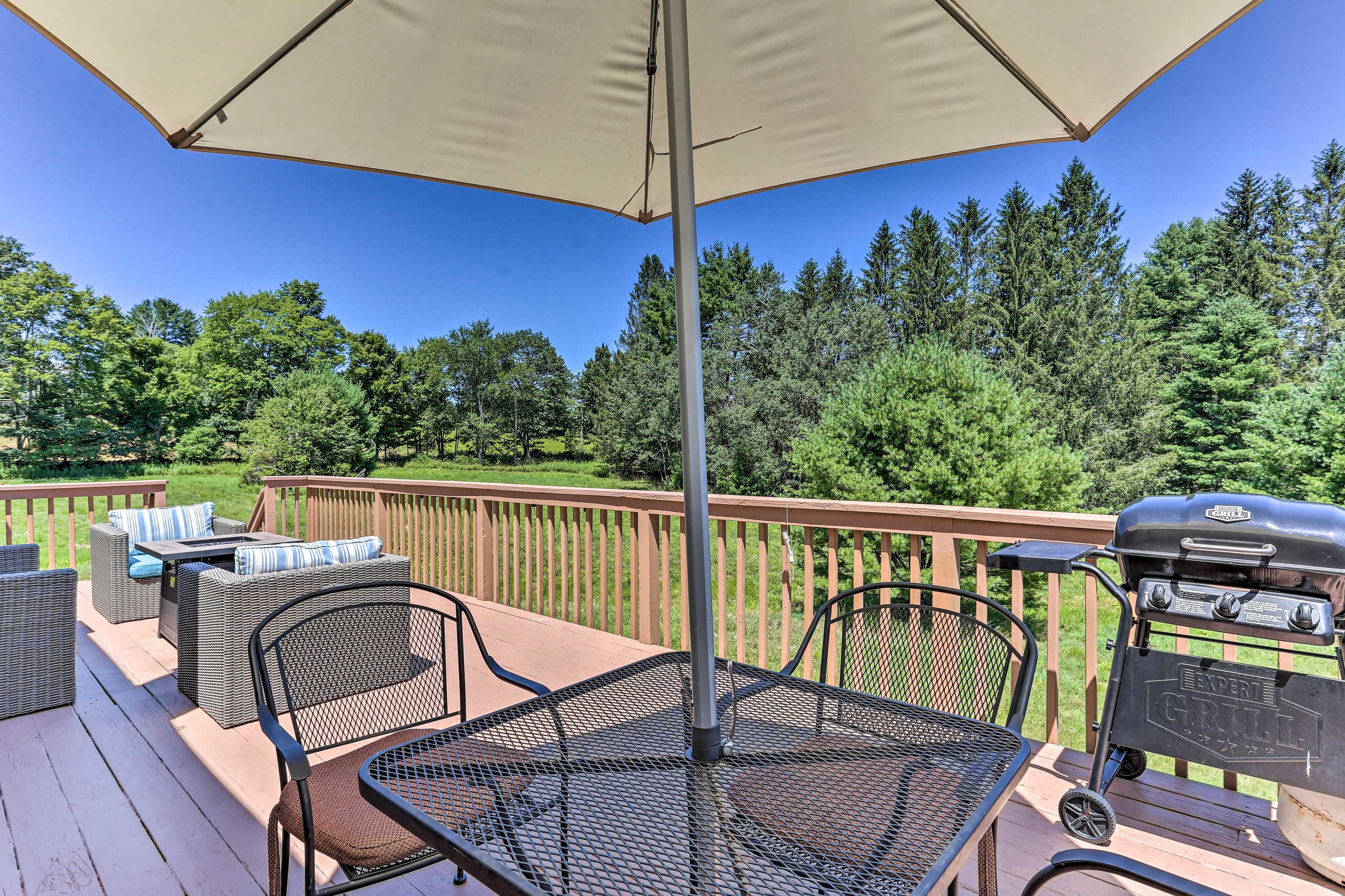 Property Image 1 - Cochecton Getaway w/ Pool Table + Fire Pit!