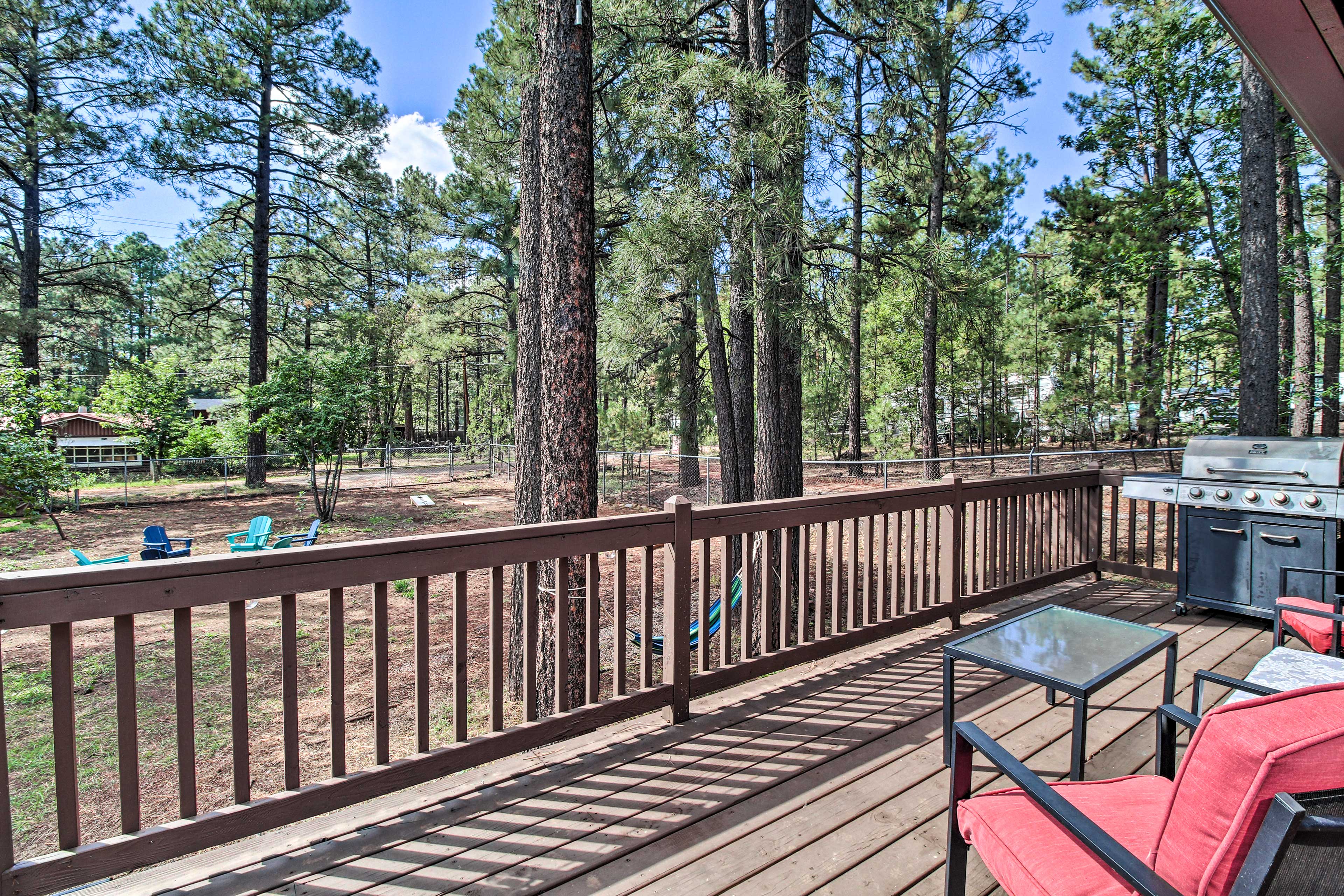 Property Image 2 - Cozy Pinetop Cabin: Walk to Shops + Dining!