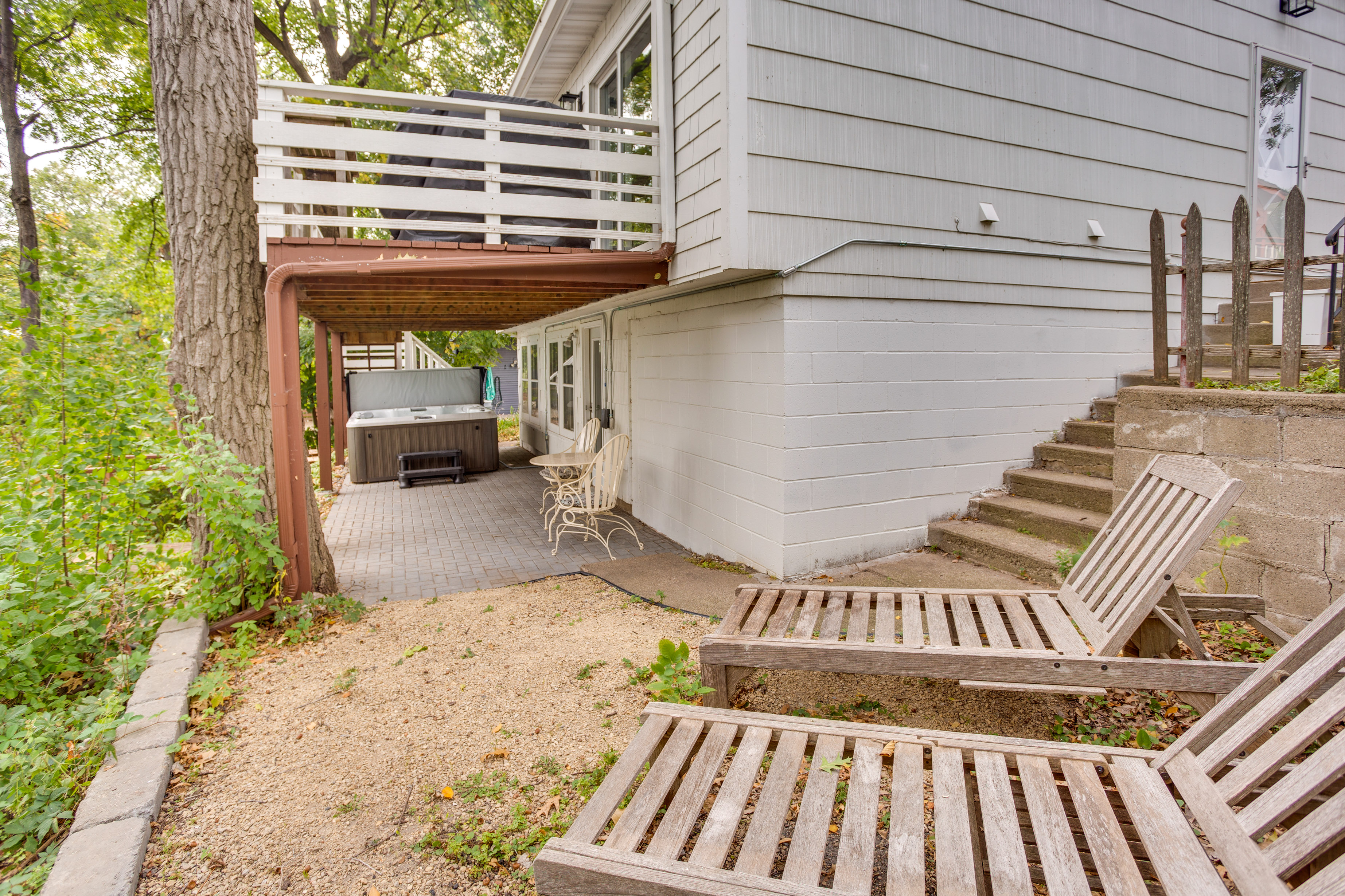 Property Image 2 - Cozy Plymouth Cottage w/ Medicine Lake View!