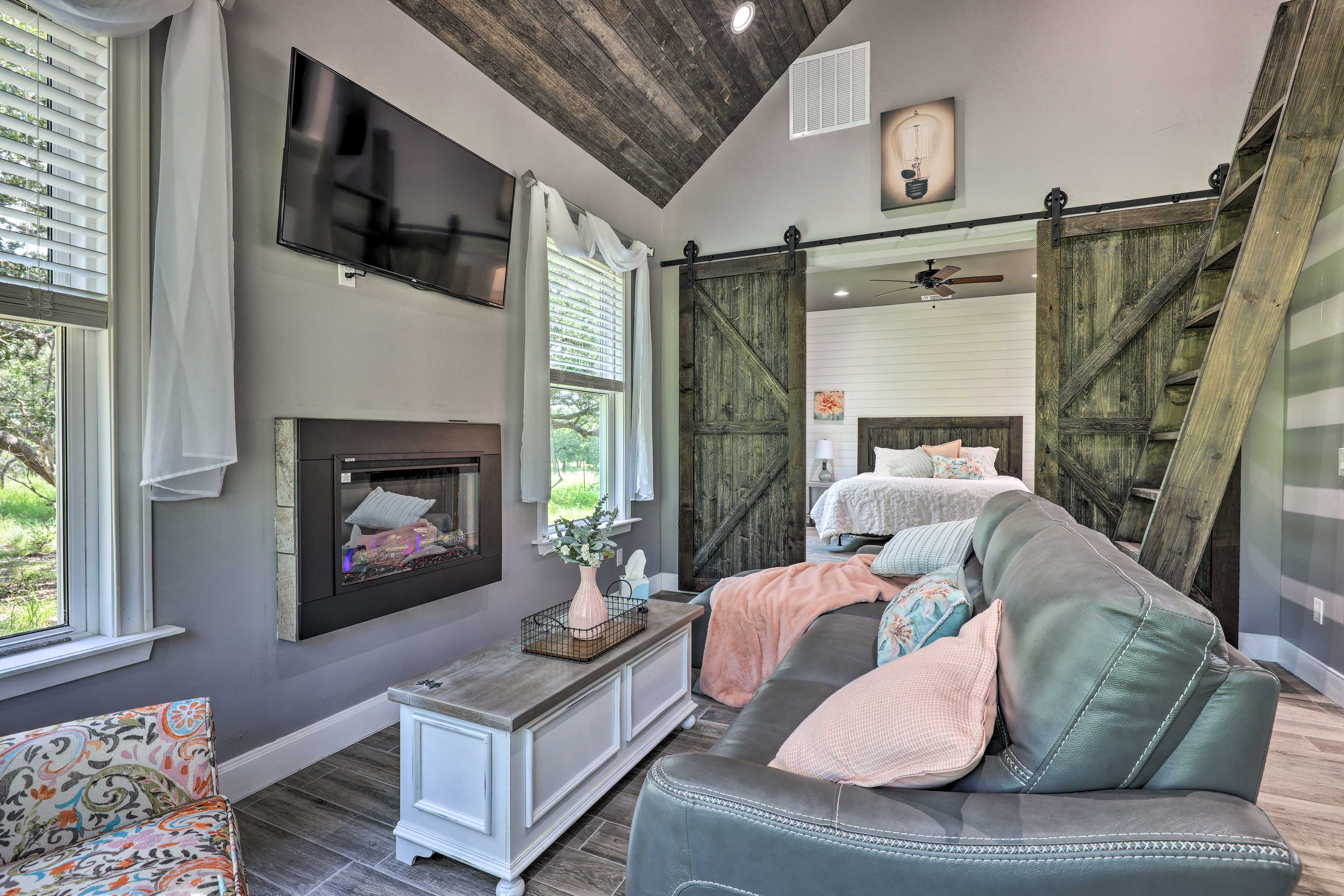 Property Image 1 - Cozy Spring Branch Cottage in Hill Country!